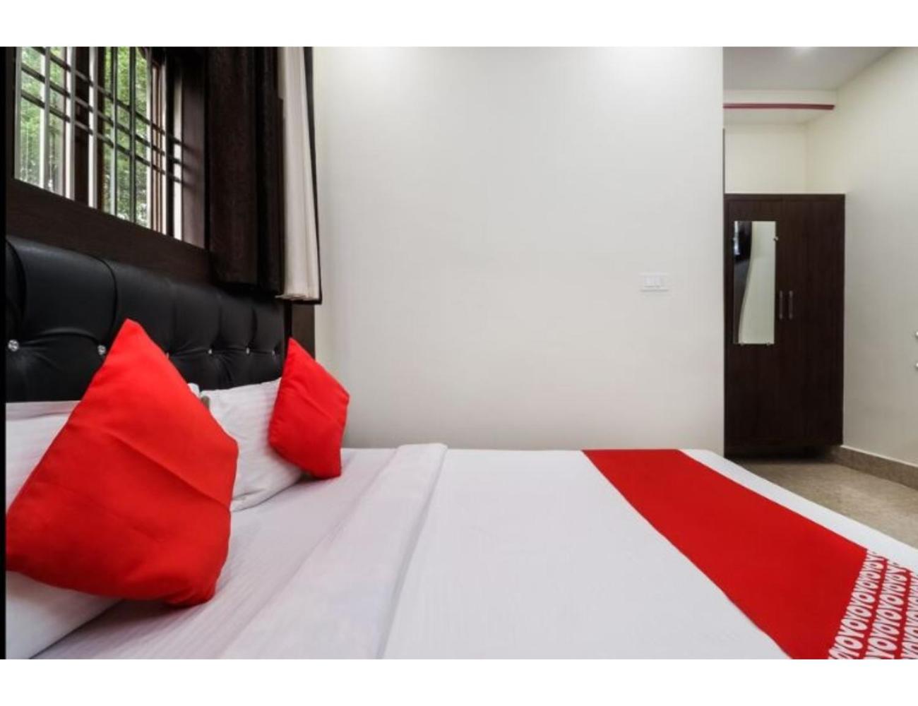 Hotel Sonar Gaon, Agartala