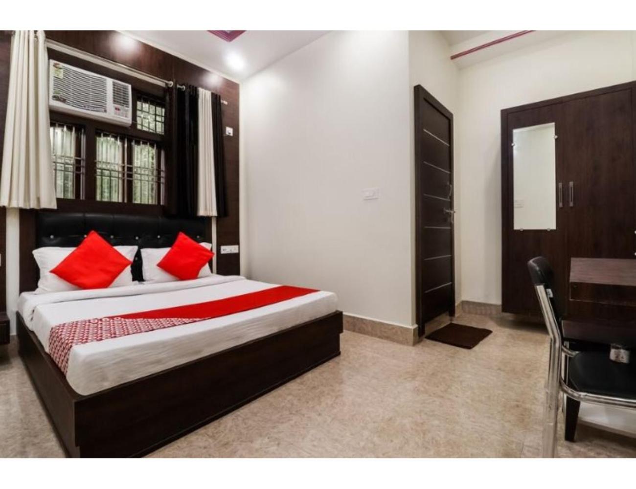 Hotel Sonar Gaon, Agartala