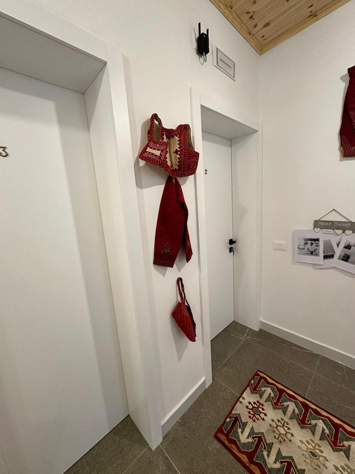 Qyteza Guest House & Camping