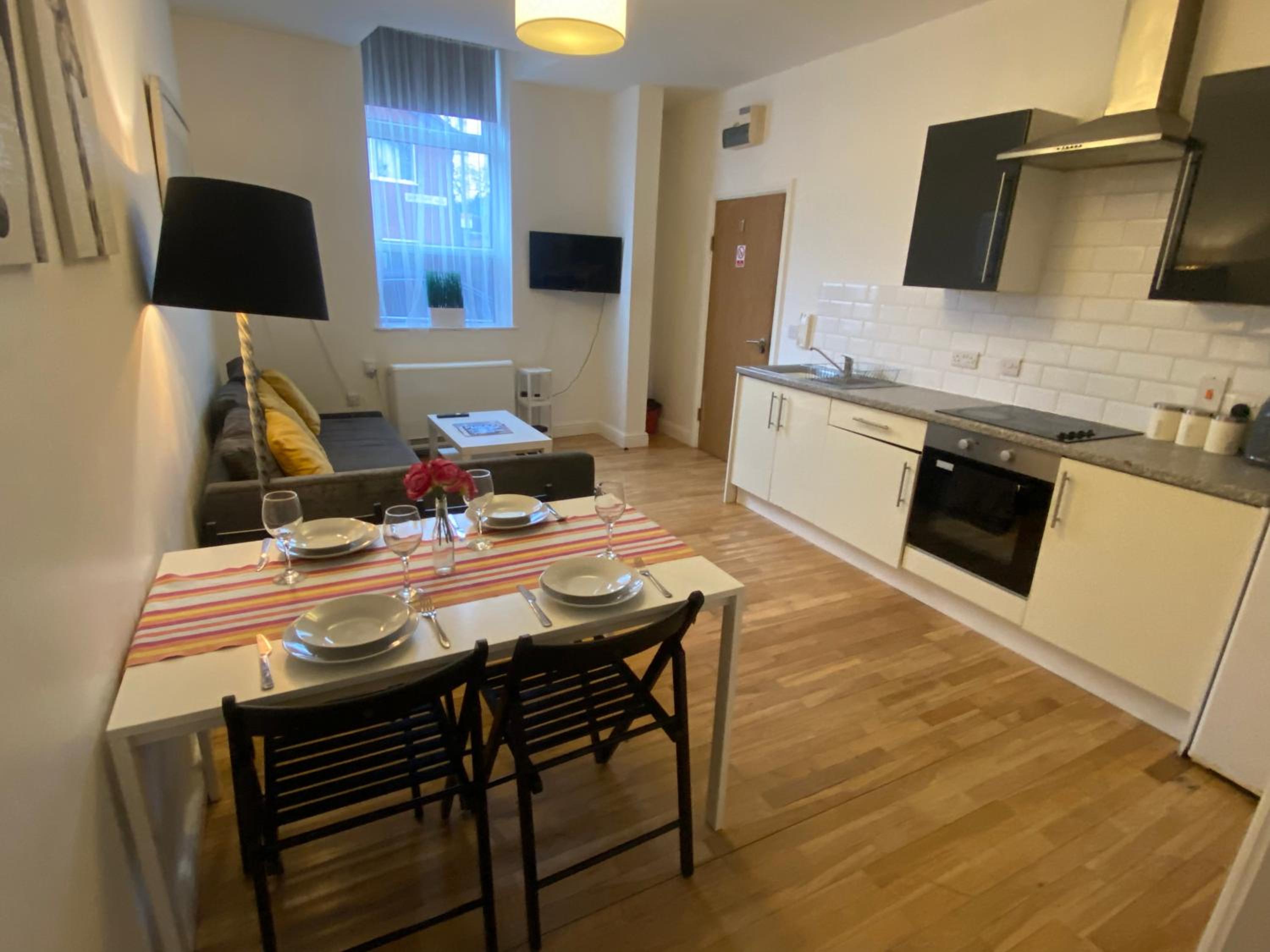 Midland Apartments- one bedroom view 3