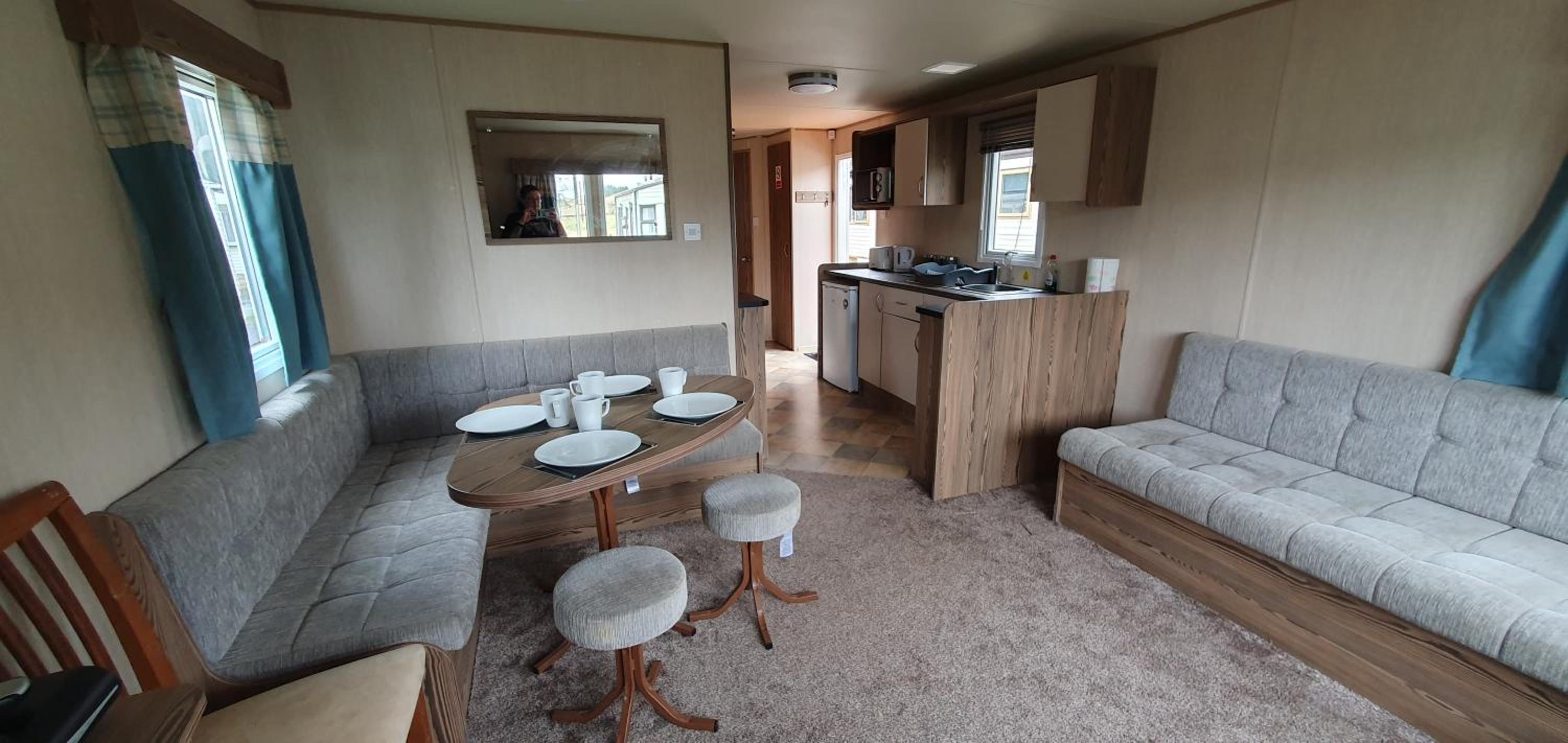 Honey Cottage Caravan Park view 4