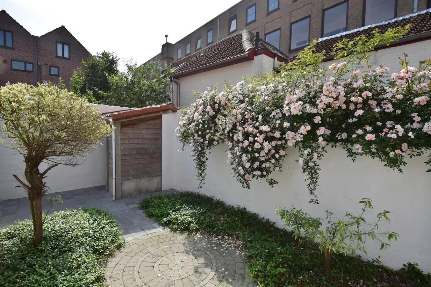 Brugse charme huis met tuin aan het water 8p