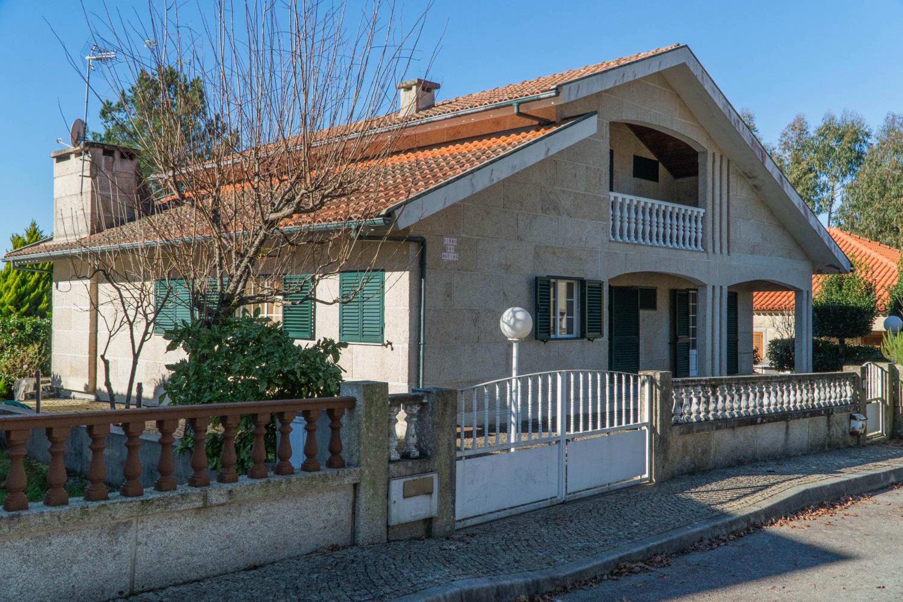 Casa da barragem - Ninho das Águias view 3