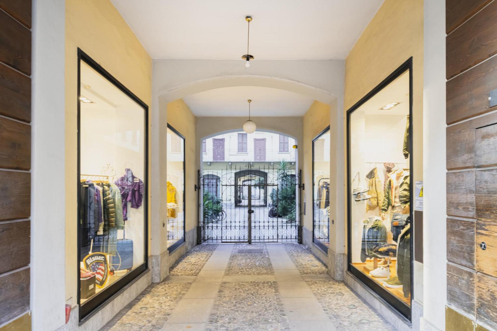 Easylife - Milano - Corso XXII Marzo 39PT - Duomo