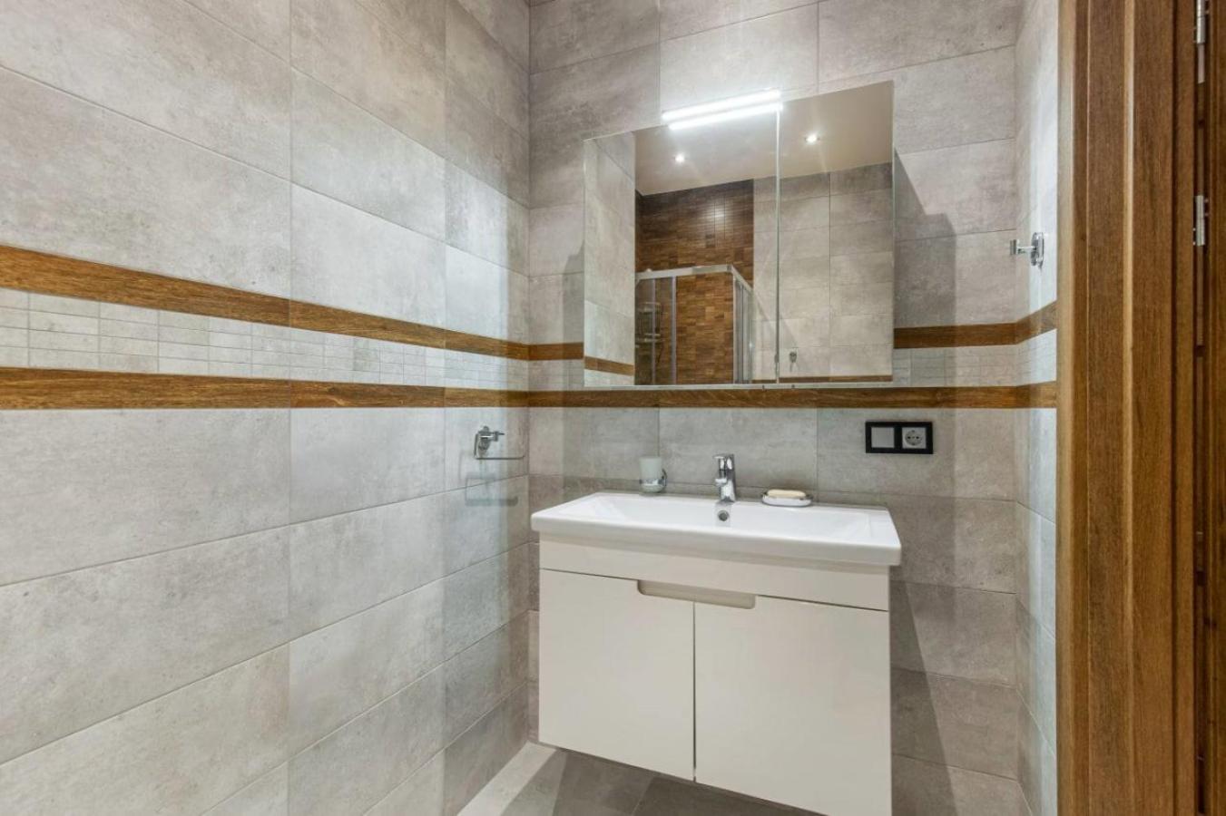 Sea Symphony Luxury Apartments