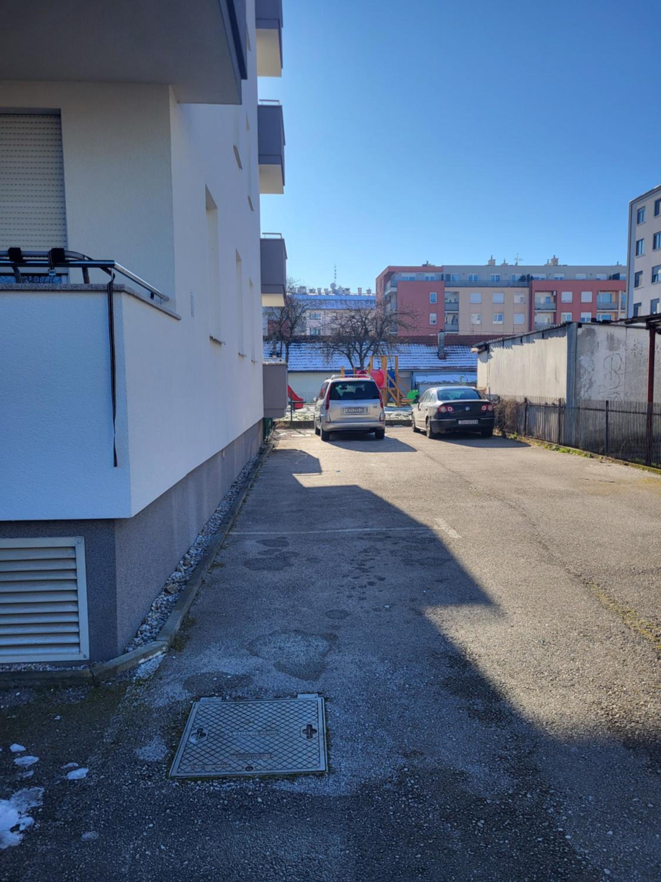 Studio Apartman Ana
