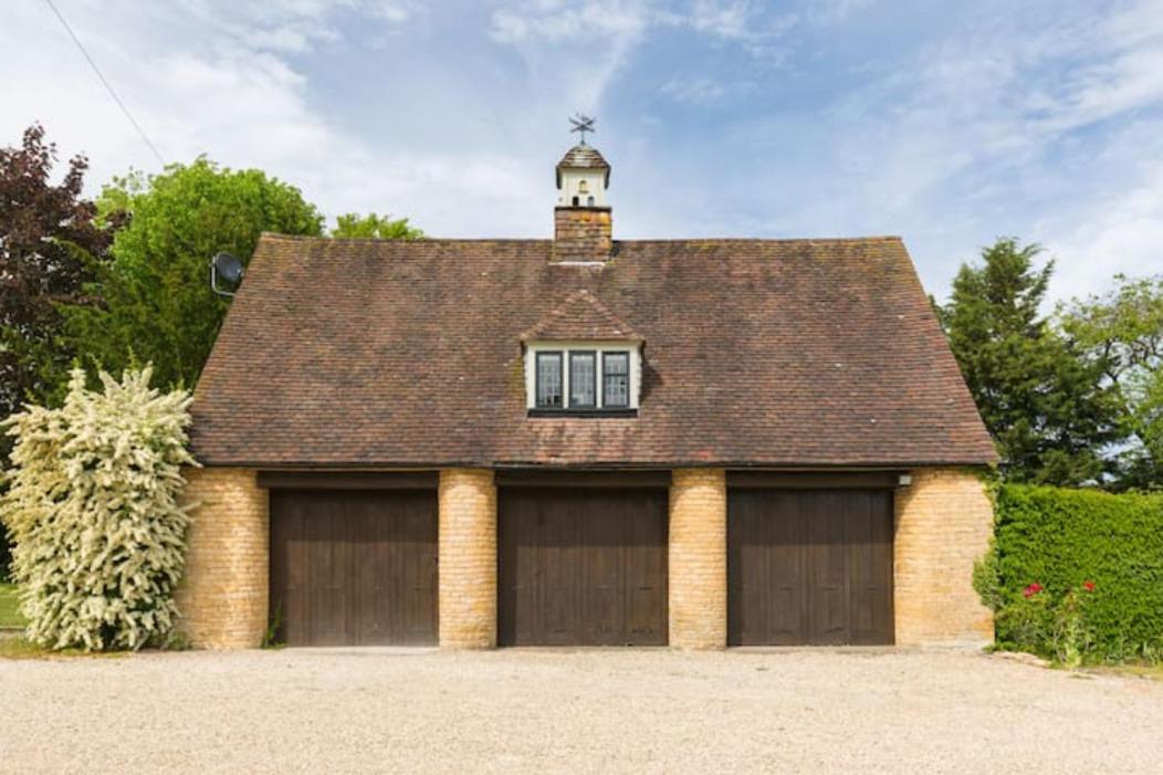Piglet Lodge