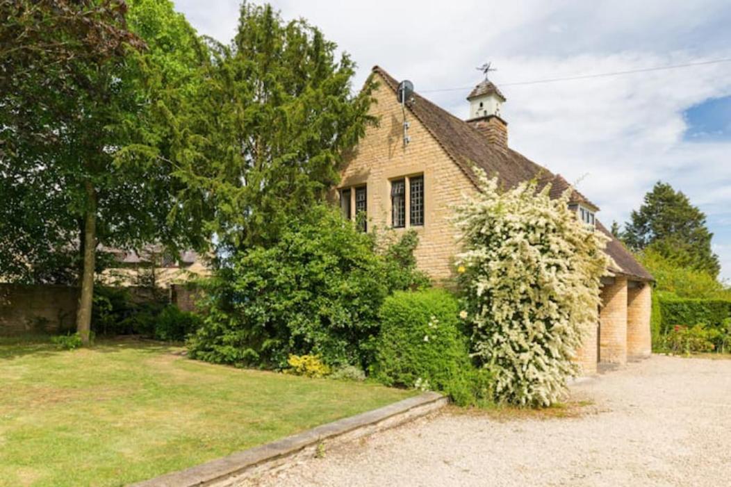 Piglet Lodge