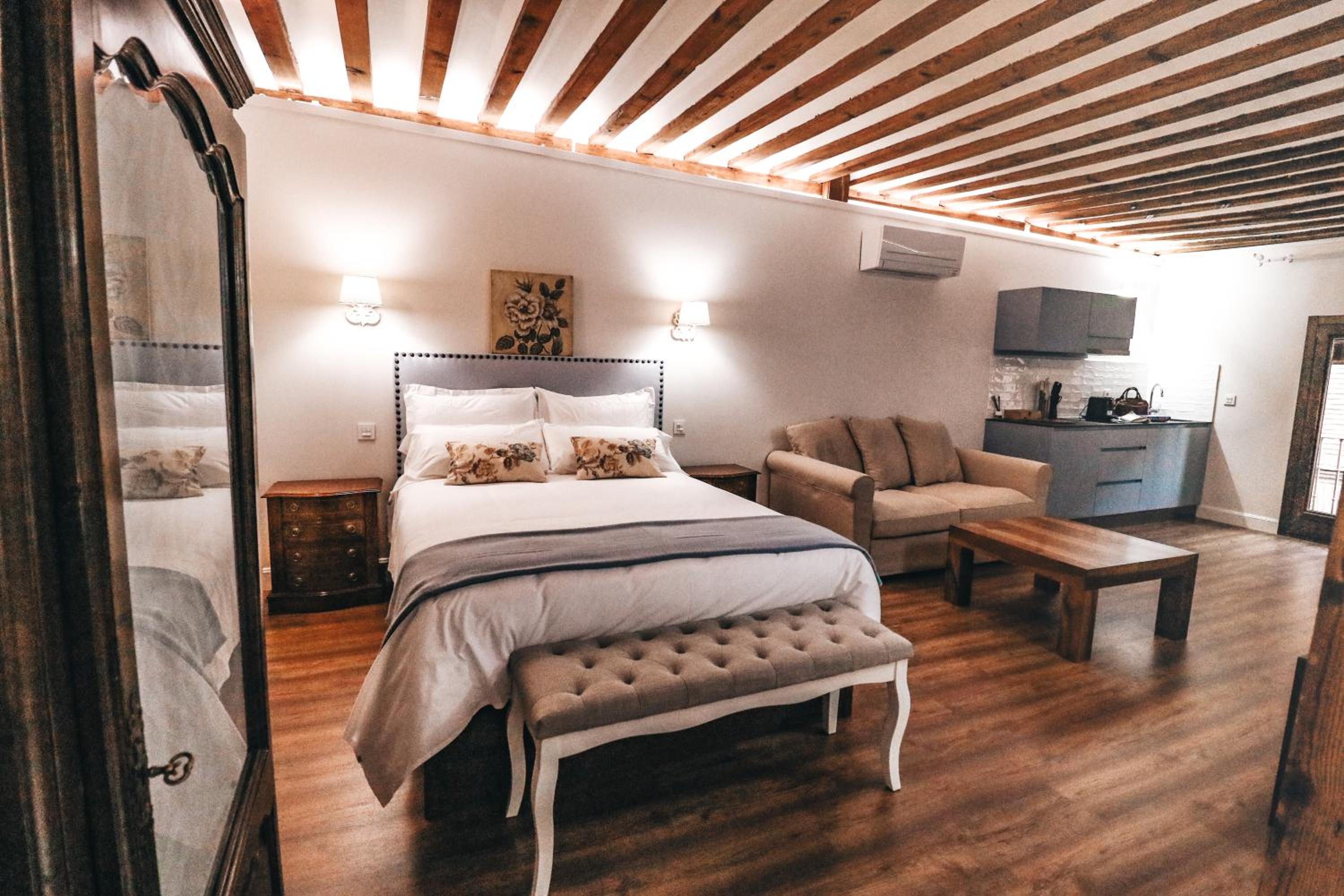Casa Airosas