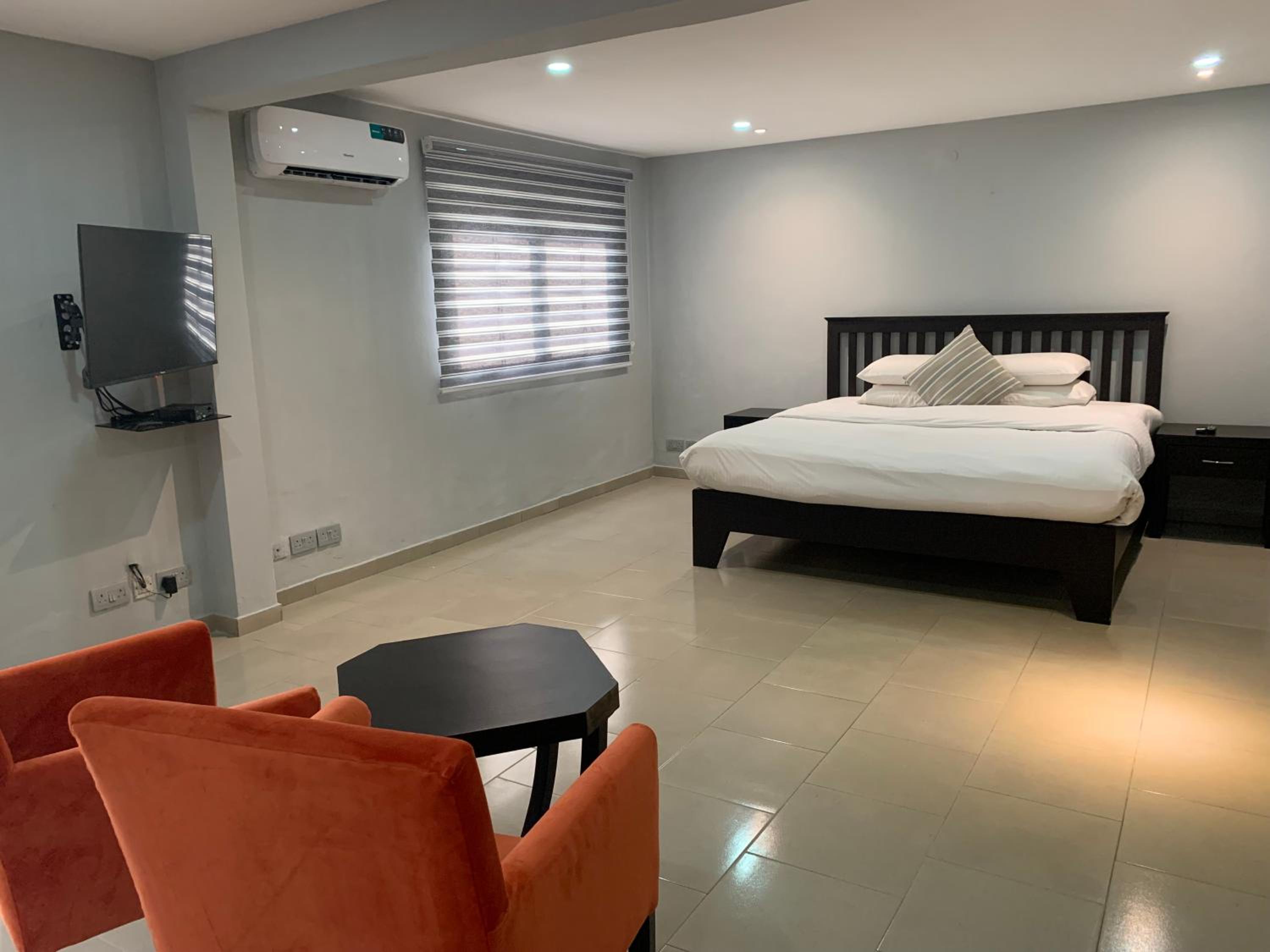 Emem Court - The Emem Apartment Collections