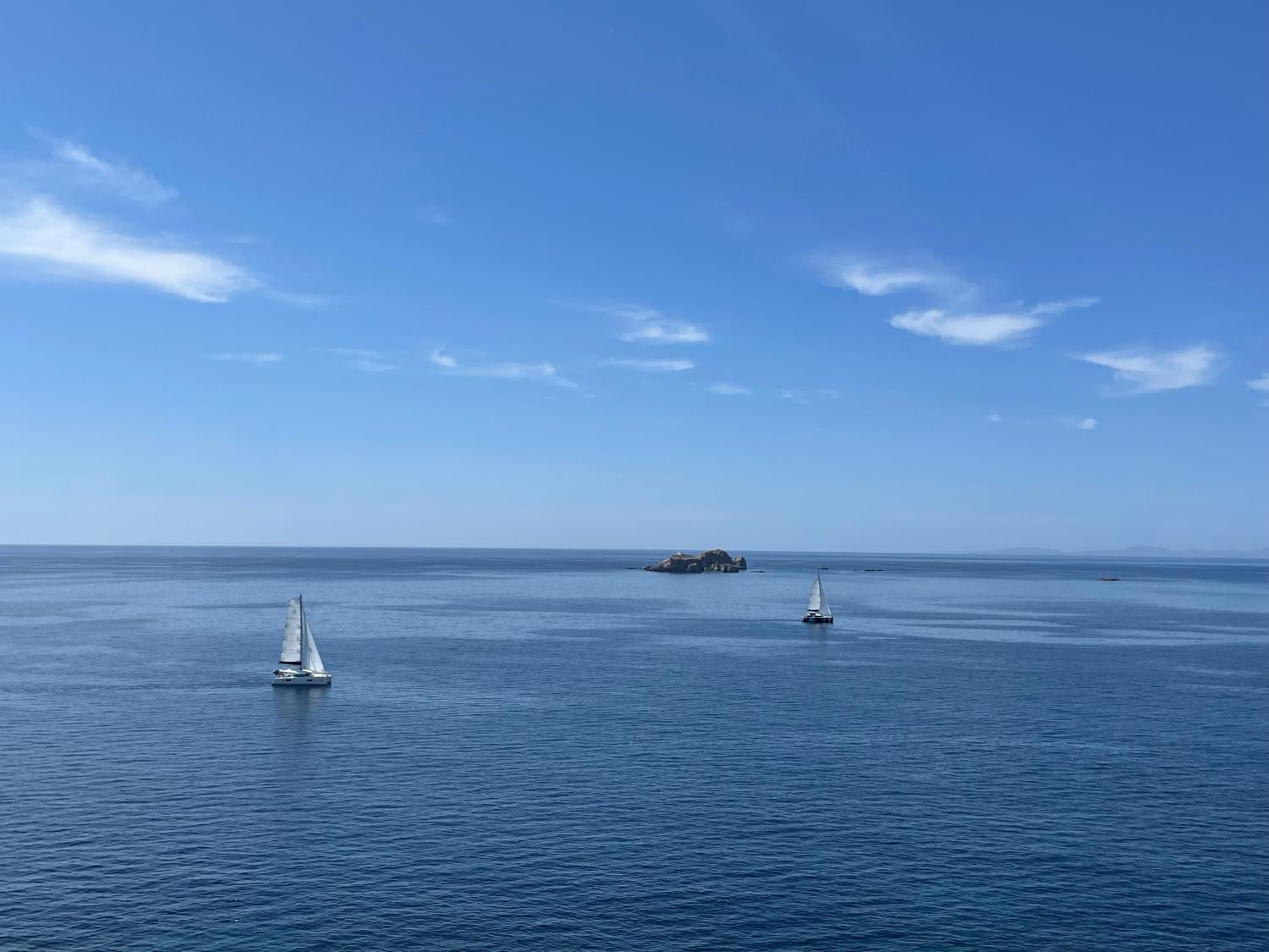 Ocean Villa Paros view 3