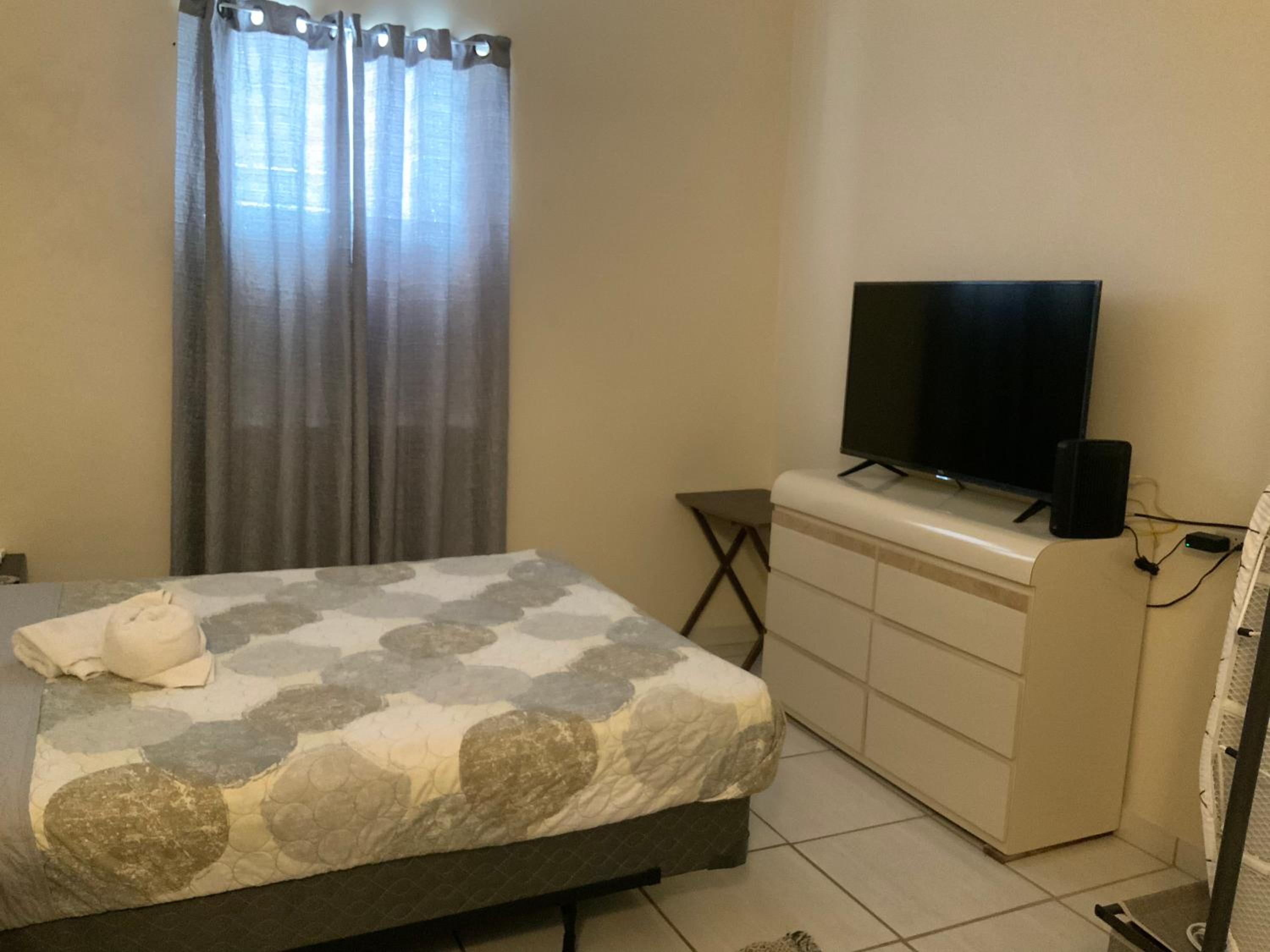 Boricua Guest House Apartment