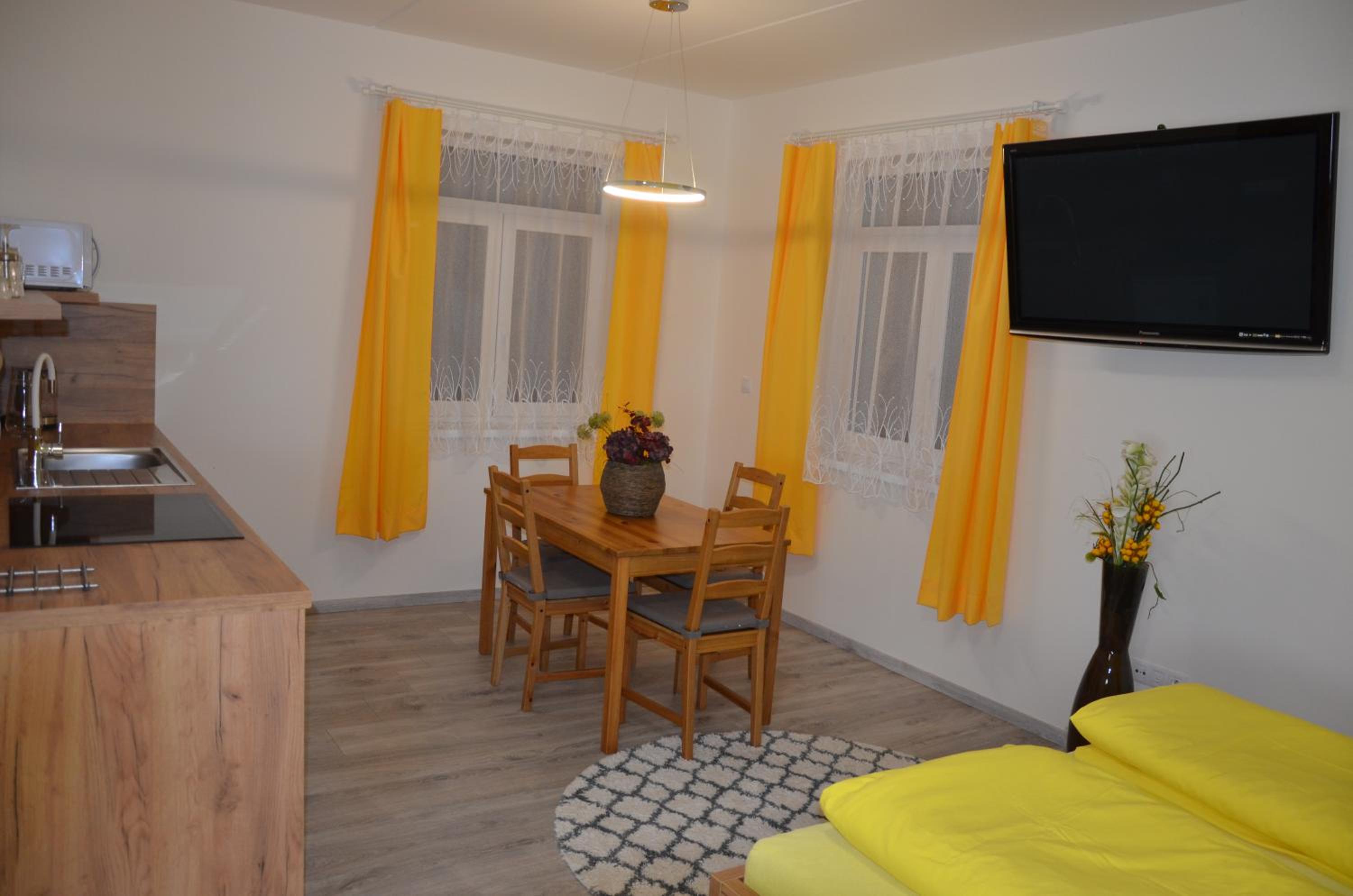 Apartmány Lukovské domečky