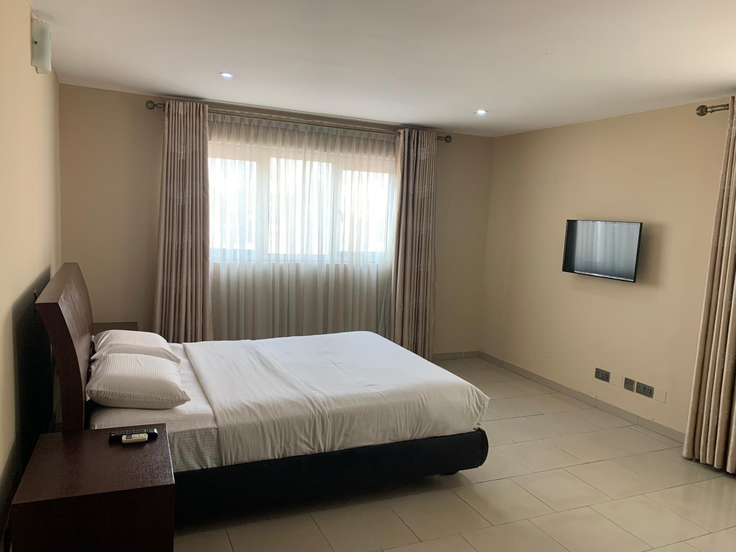 Emem Court - The Emem Apartment Collections