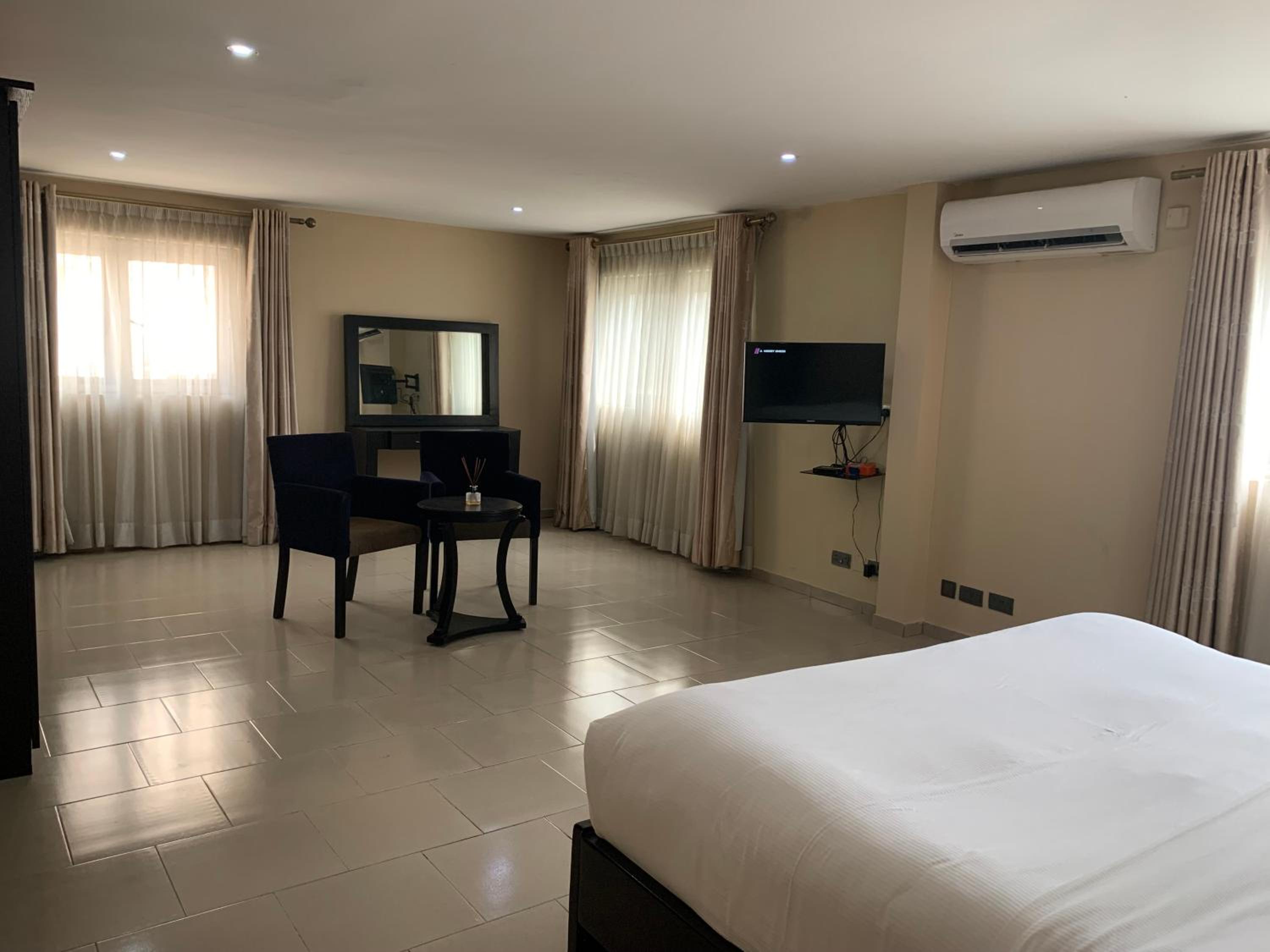 Emem Court - The Emem Apartment Collections