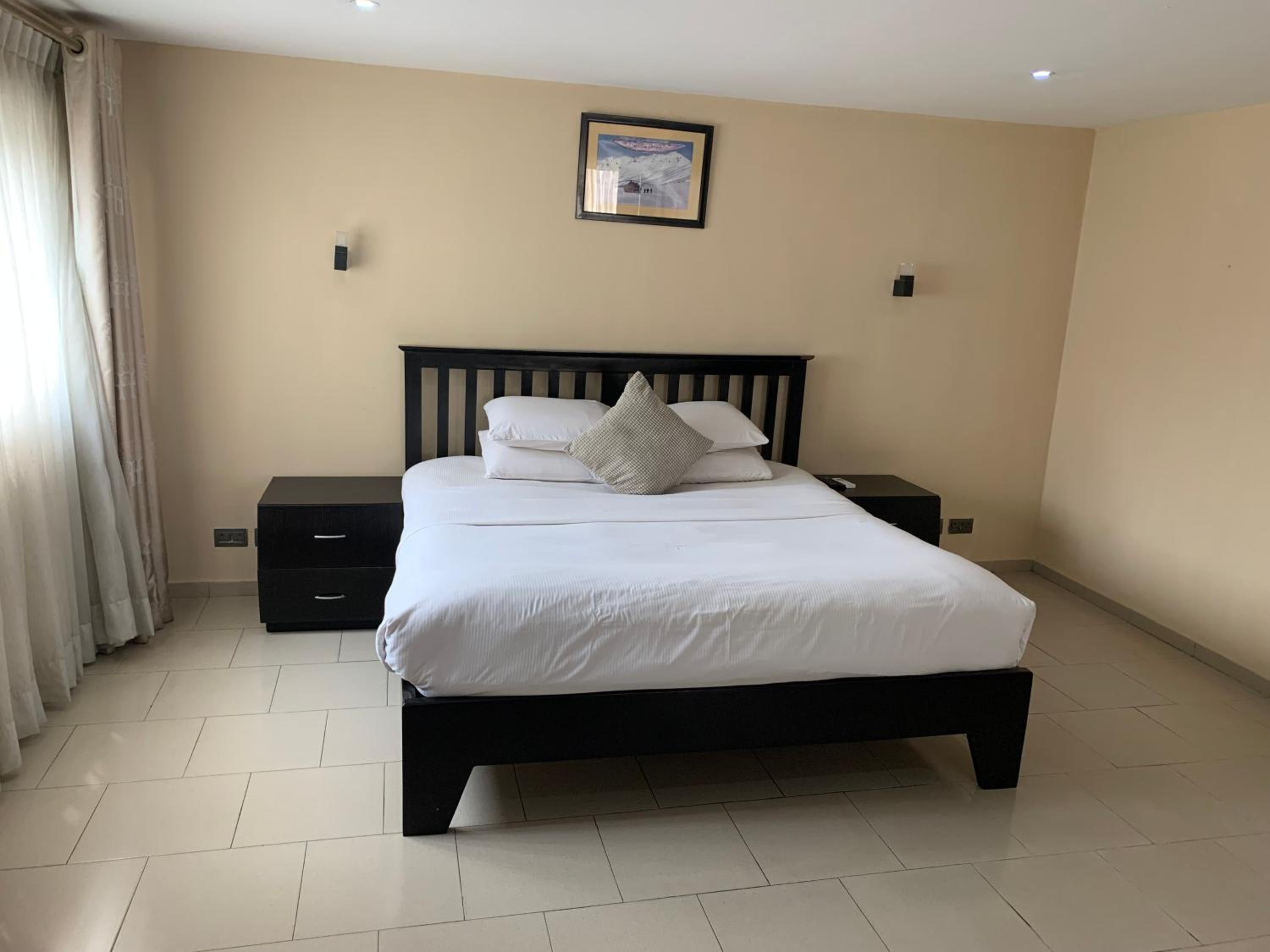 Emem Court - The Emem Apartment Collections