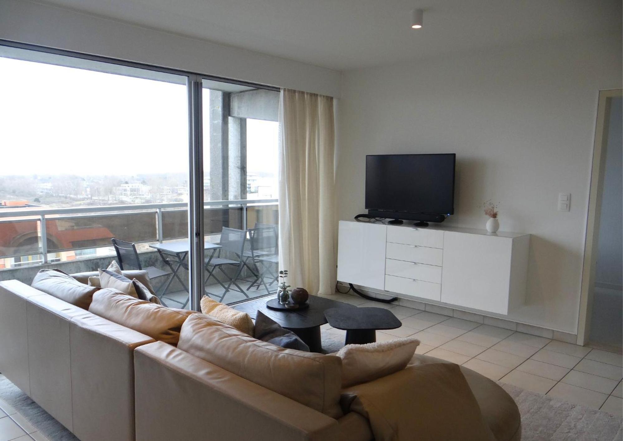 Stijlvol appartement met ruim zicht en privé garage op een toplocatie in Nieuwpoort