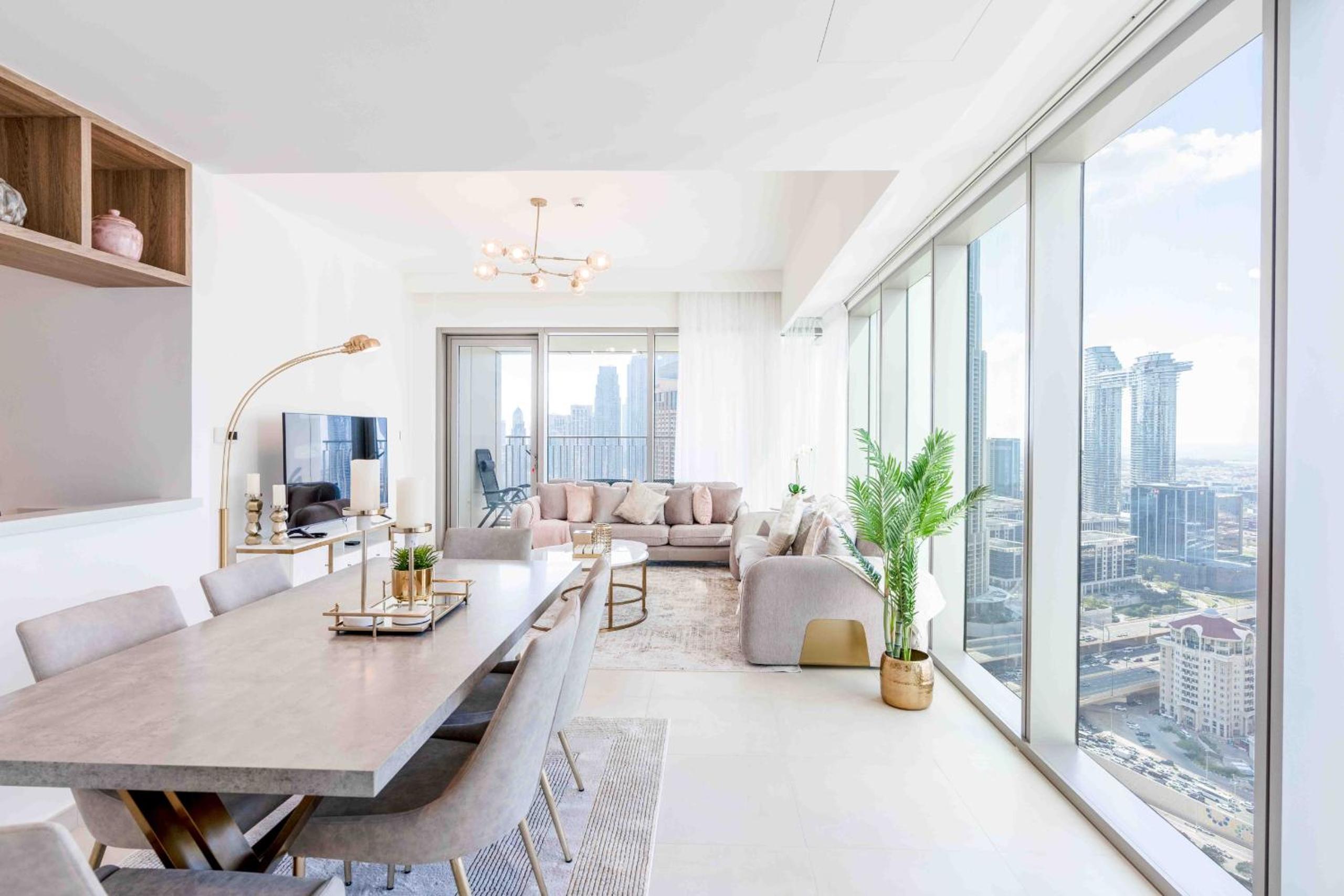 Downtown Views II Burj Khalifa View, Downtown Dubai - Mint Stay