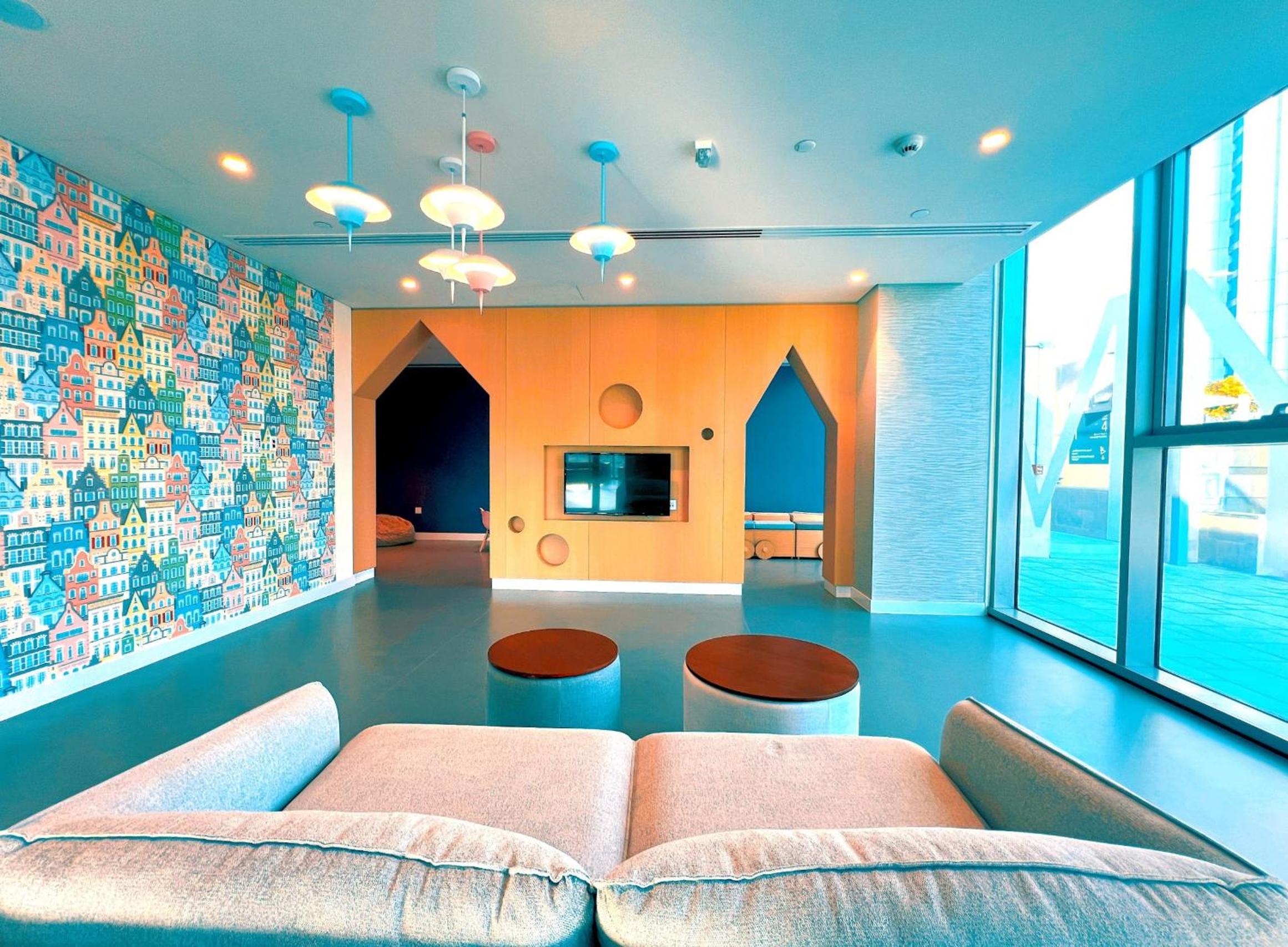 Downtown Views II Burj Khalifa View, Downtown Dubai - Mint Stay