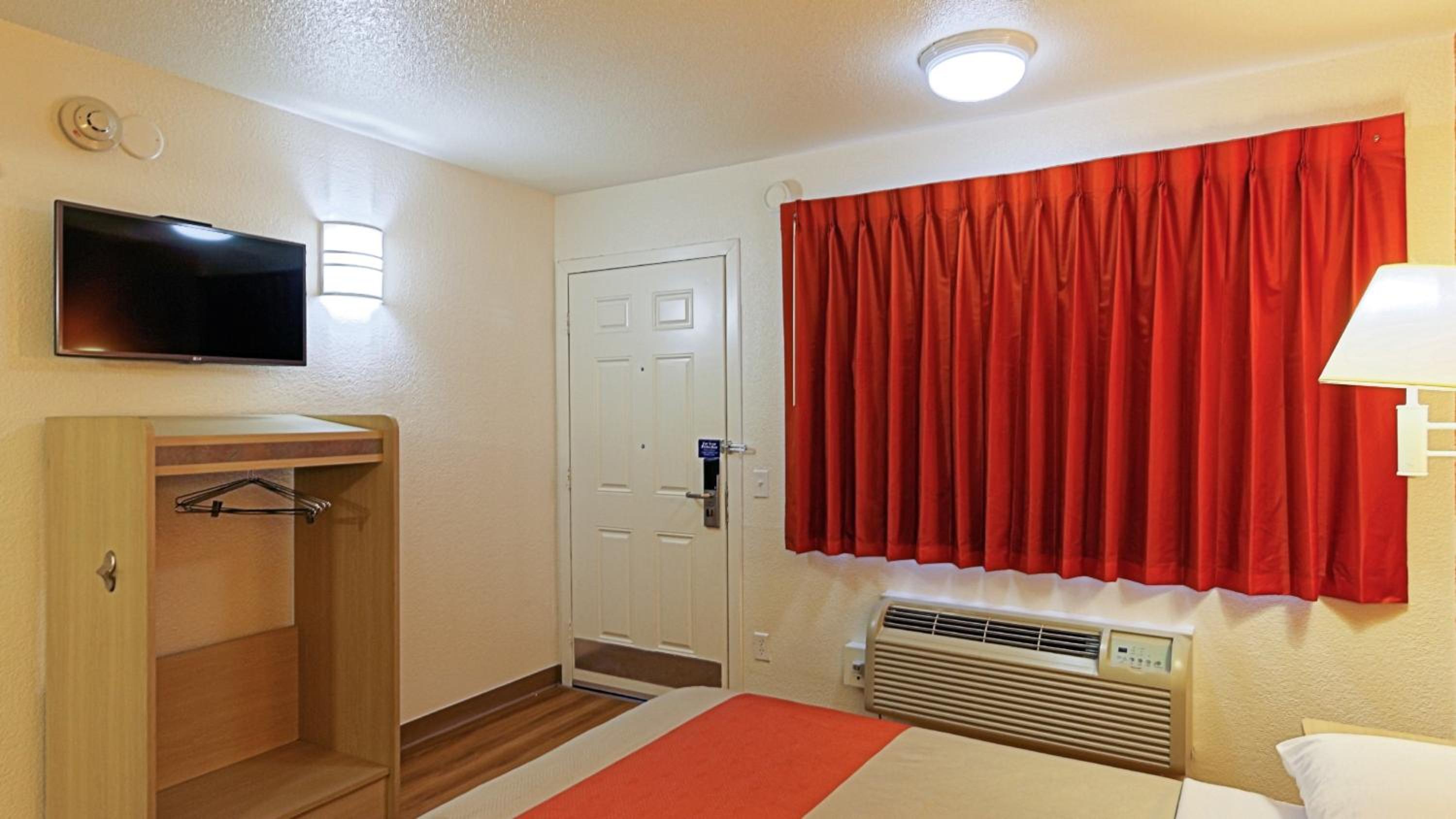 Motel 6-Chico, CA