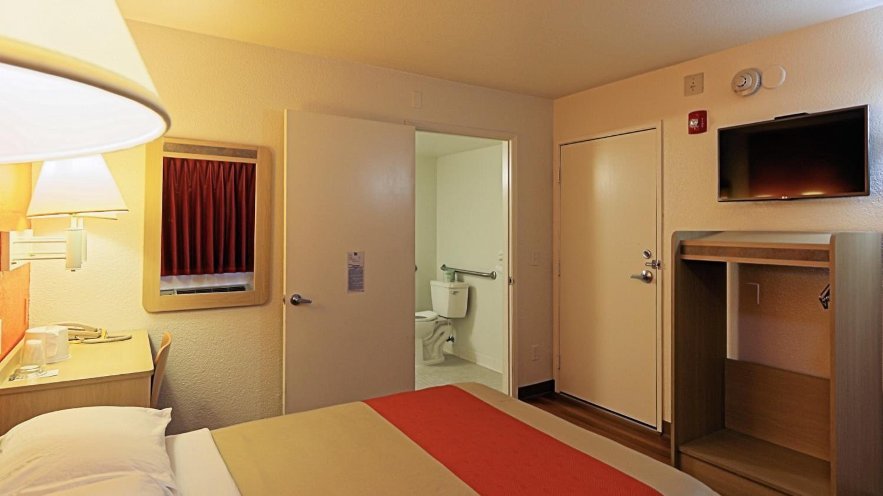 Motel 6-Chico, CA