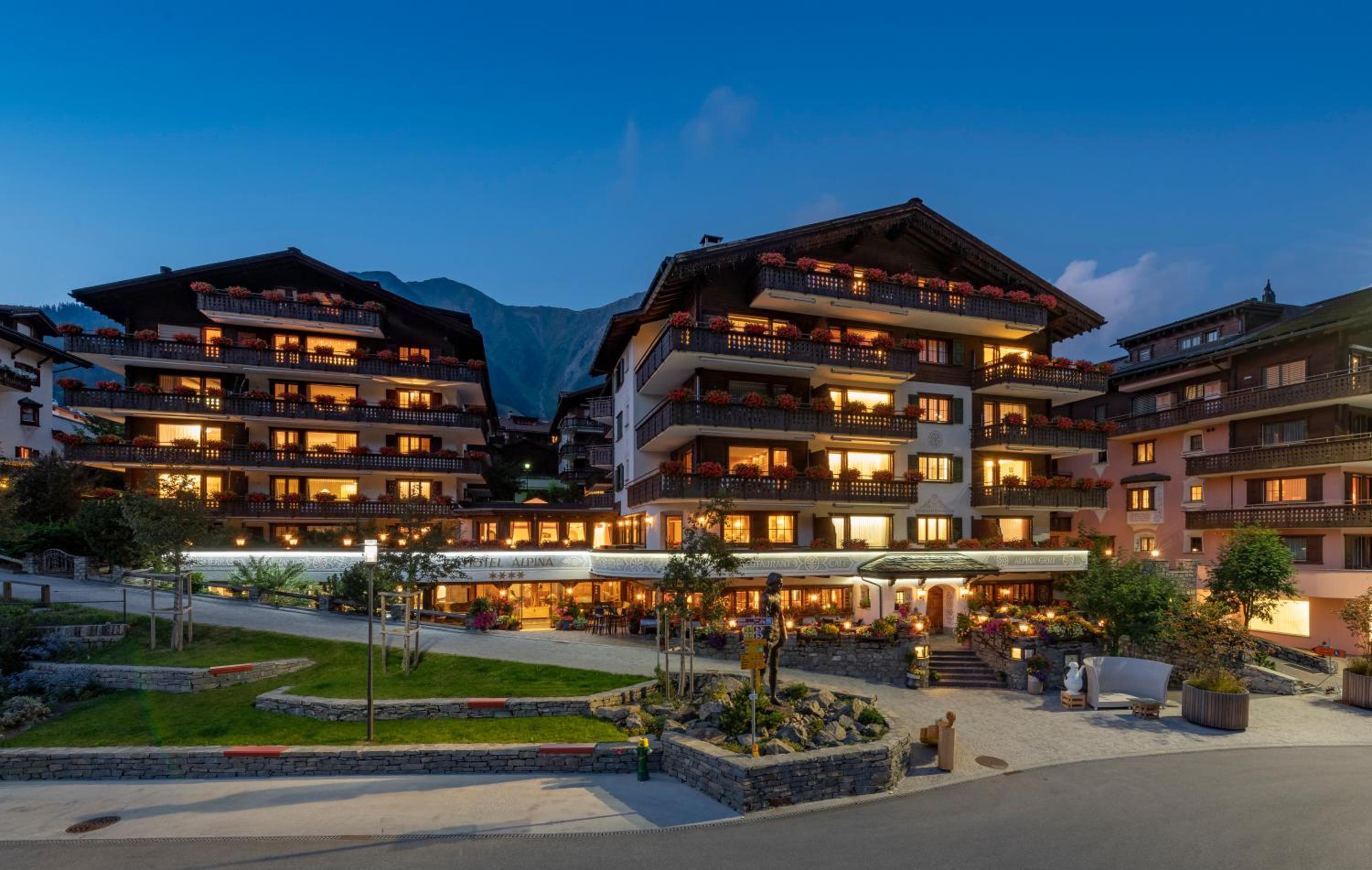 Alpina Apartments