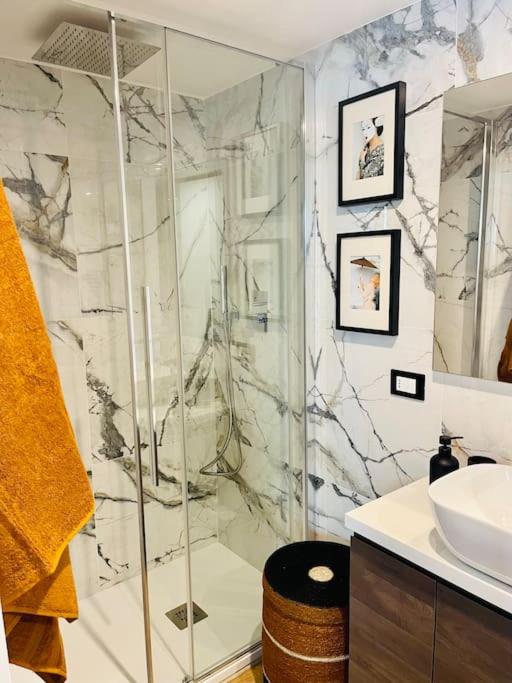 The Yellow; Luxury Loft in the center of Milan