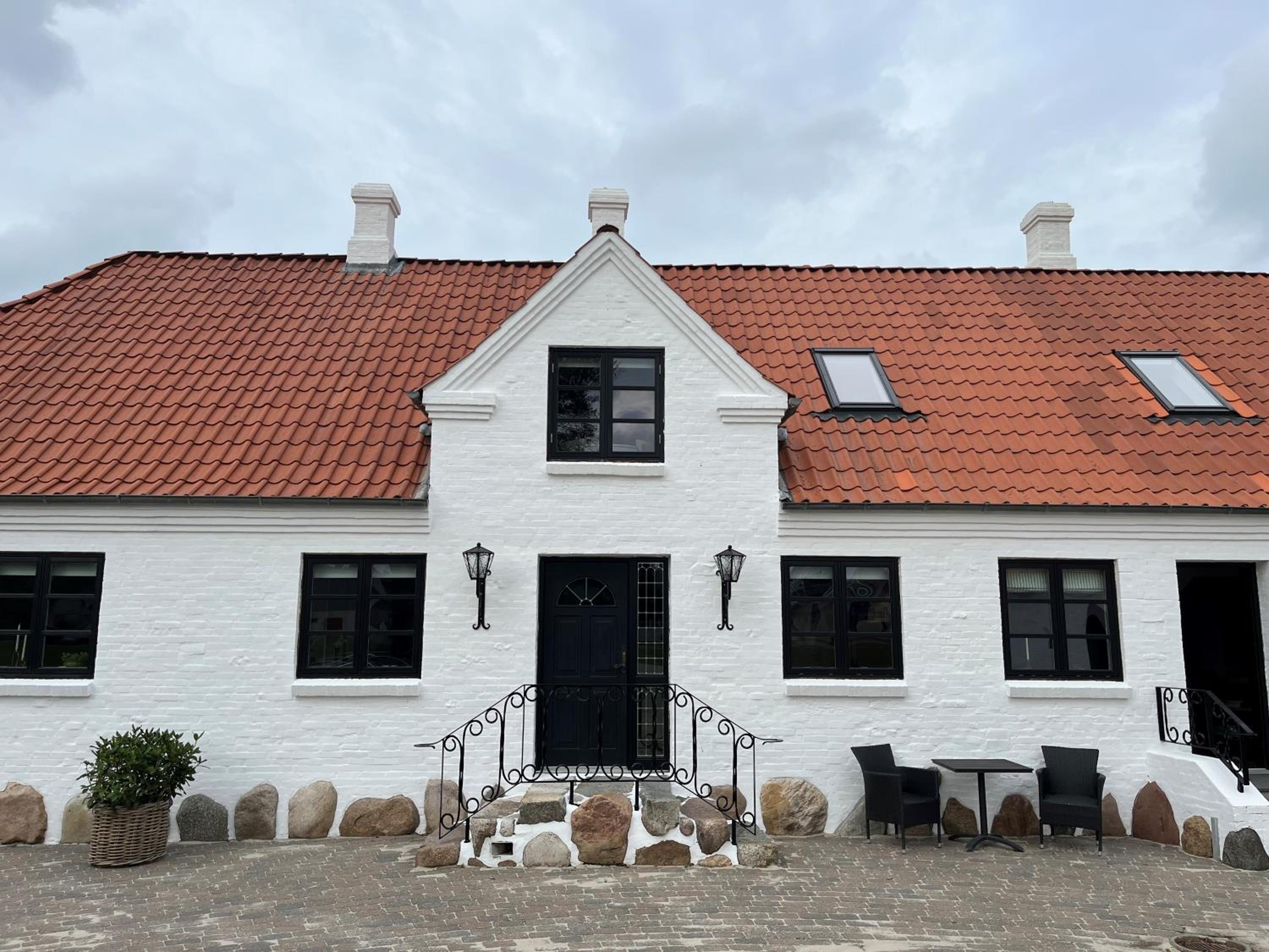 Oustrupgård