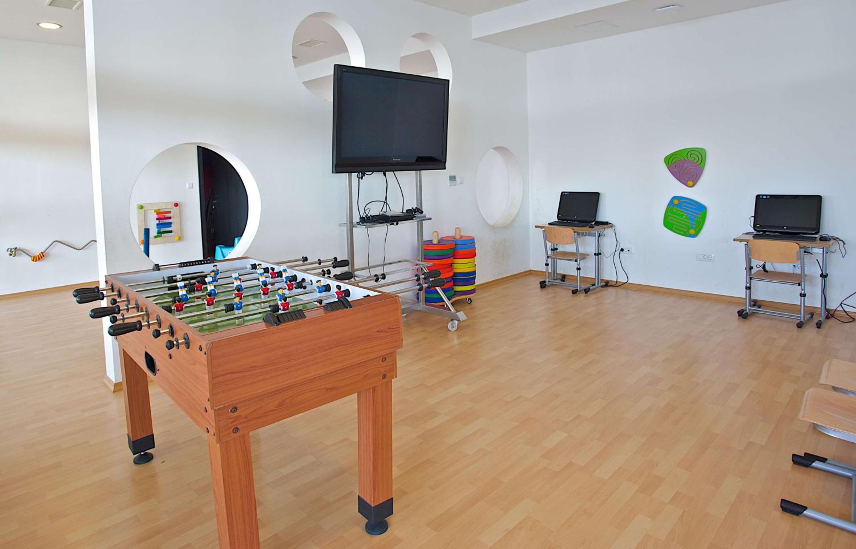 activities & amenities
