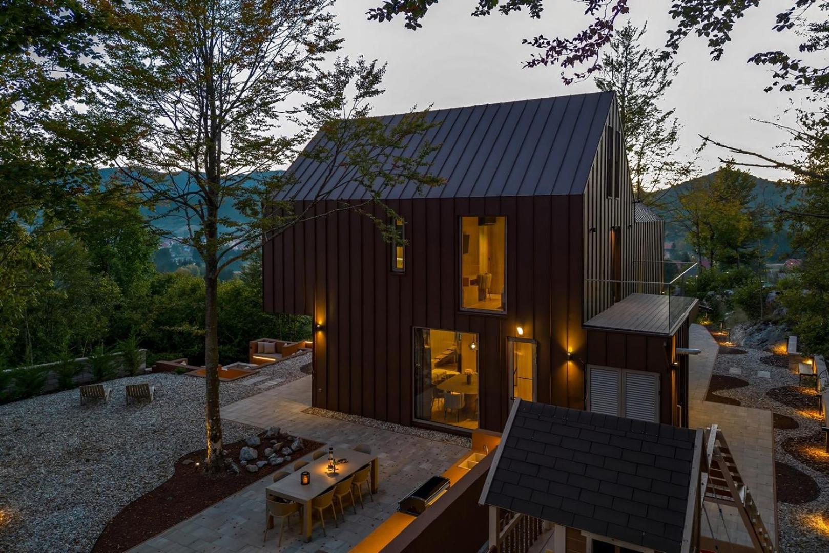 Villa Luiv Chalet view 3