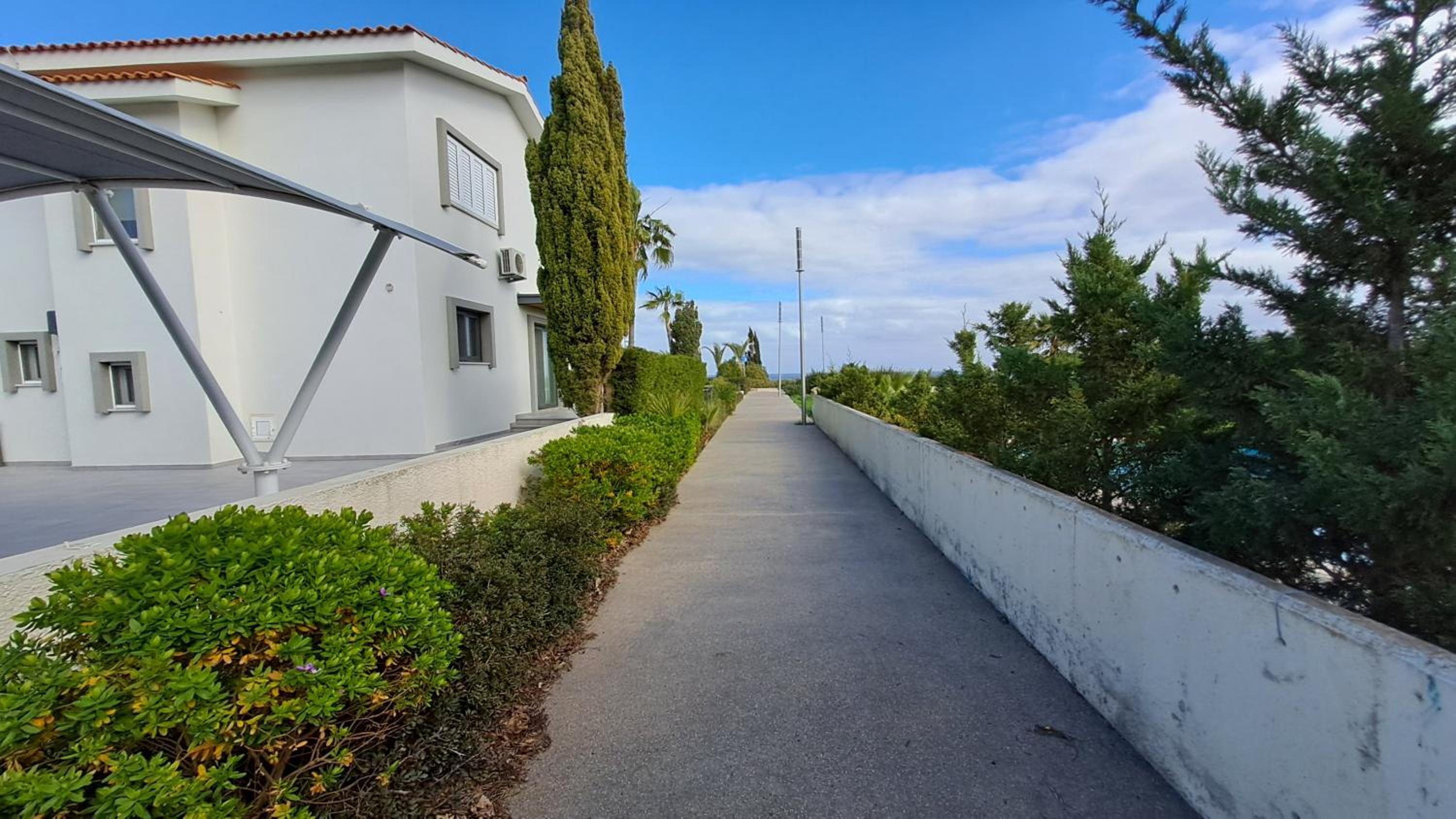 Faros Relaxing Seaside Villa