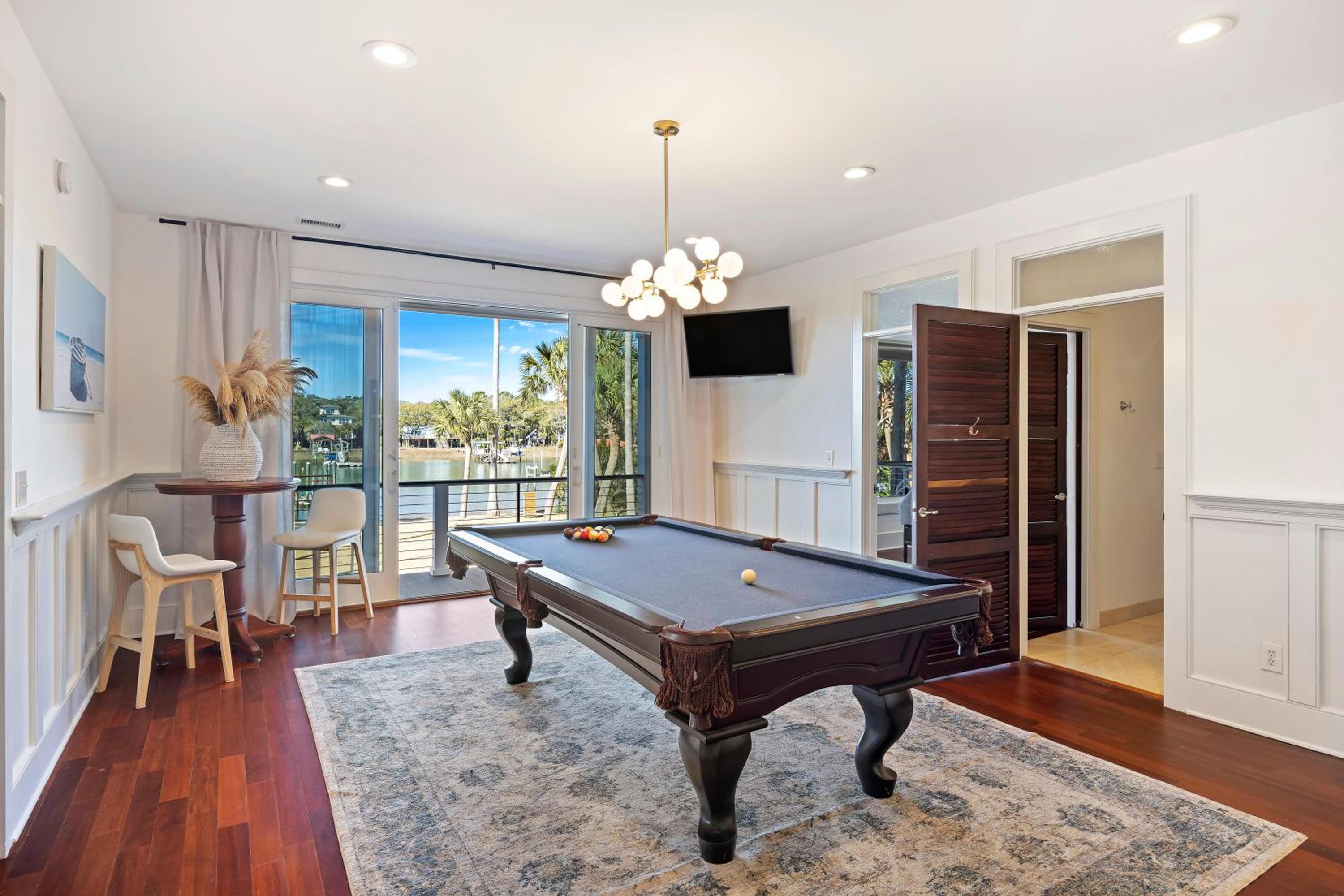 INT44: 44 Intracoastal Court view 3