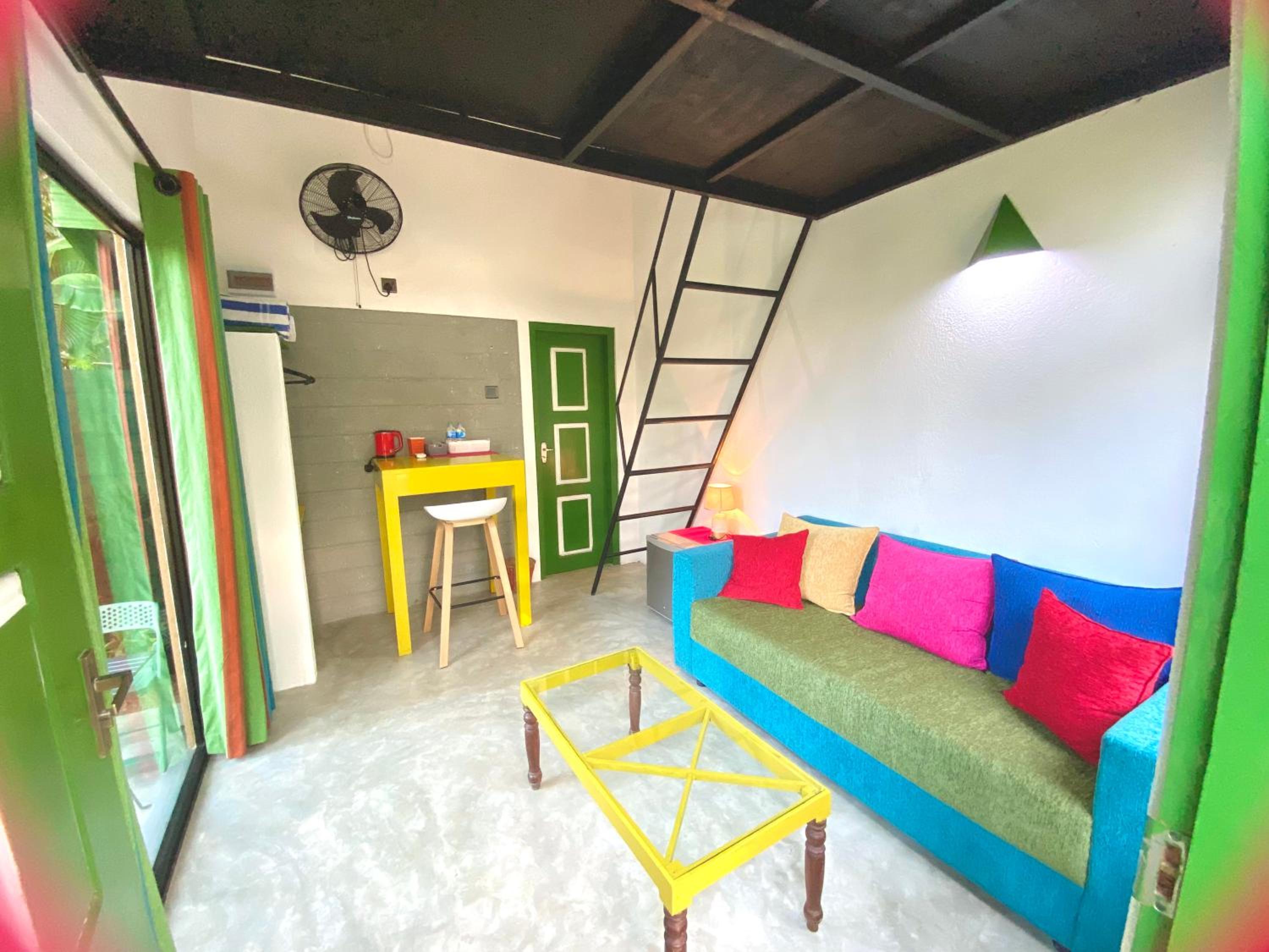 Randoni Villa