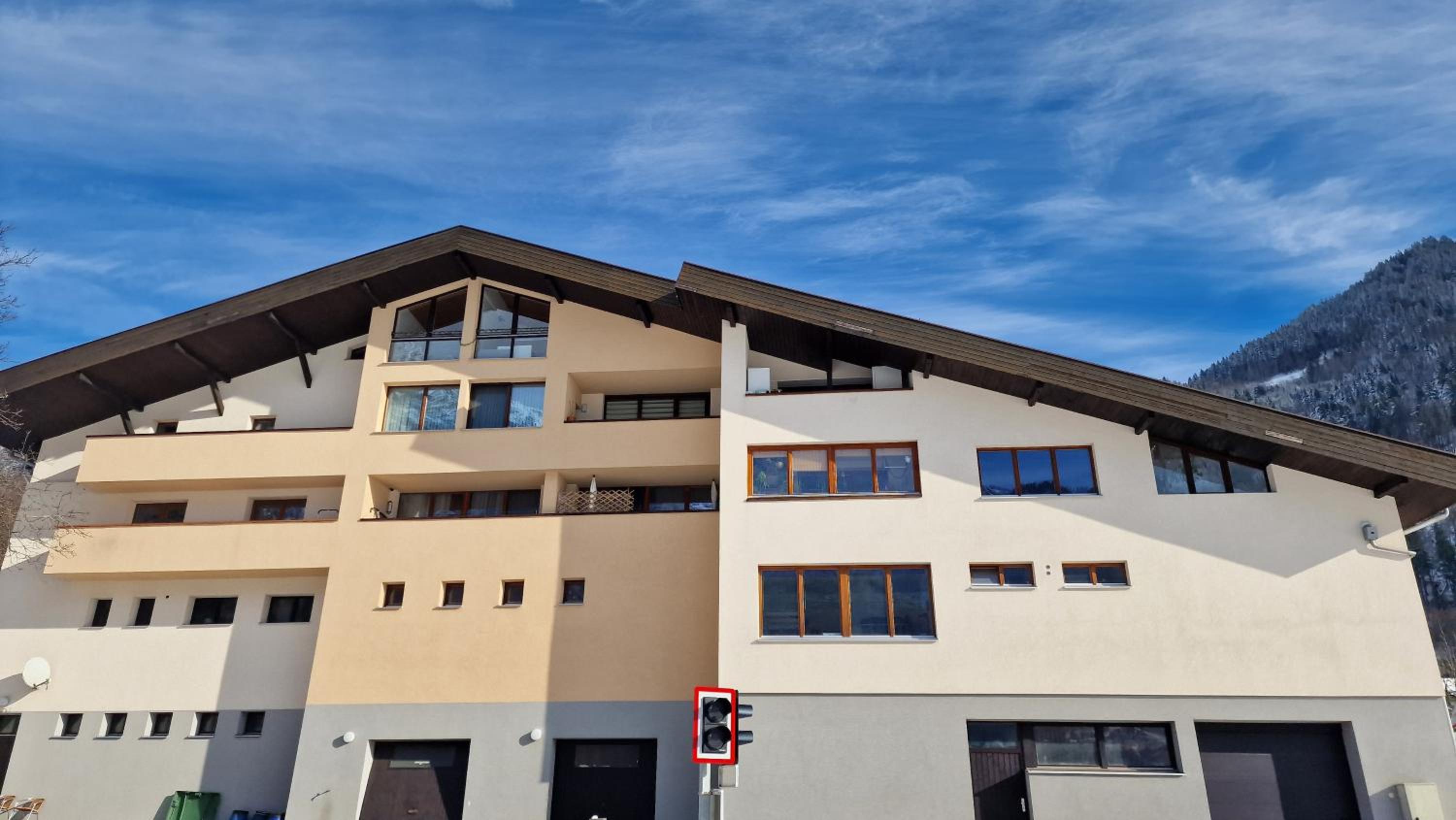 homy Alpine Deluxe Chalet in St Anton im Montafon