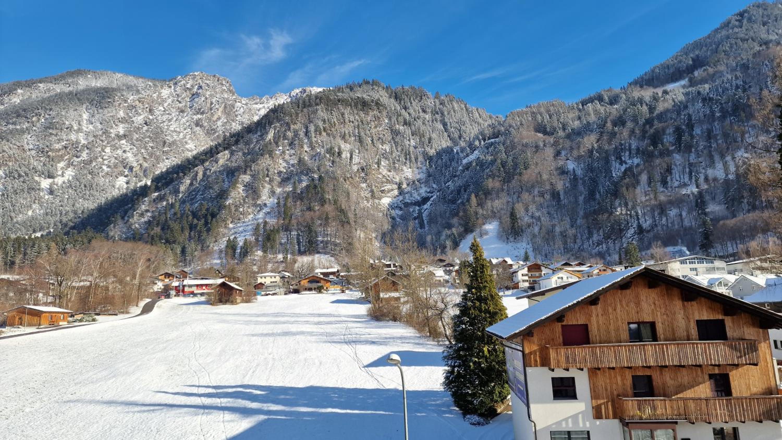 homy Alpine Deluxe Chalet in St Anton im Montafon