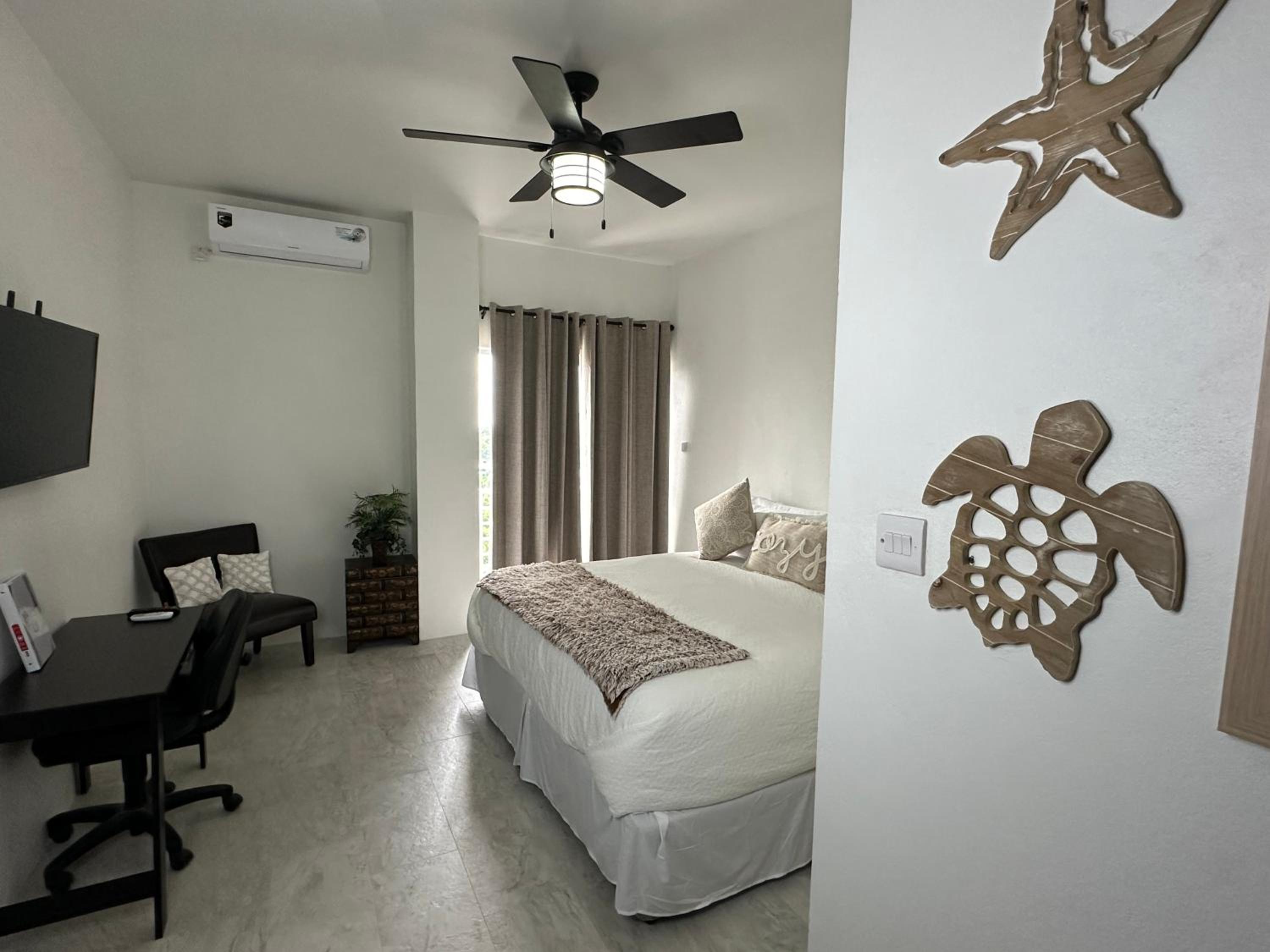 Belle La Maye Bed and Breakfast Villa view 2