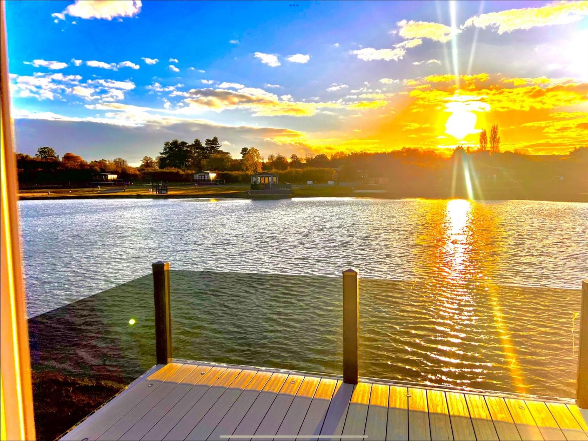 Sure Studio by Best Western Brackenborough Lakes & Resort view 2