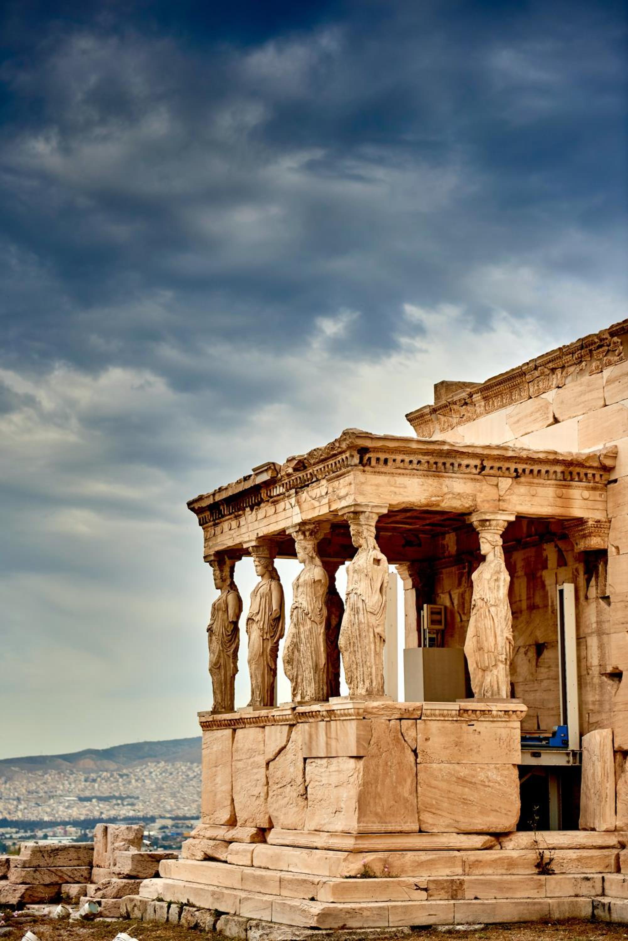 DIONE Luxury Business Suite in the heart of Athens