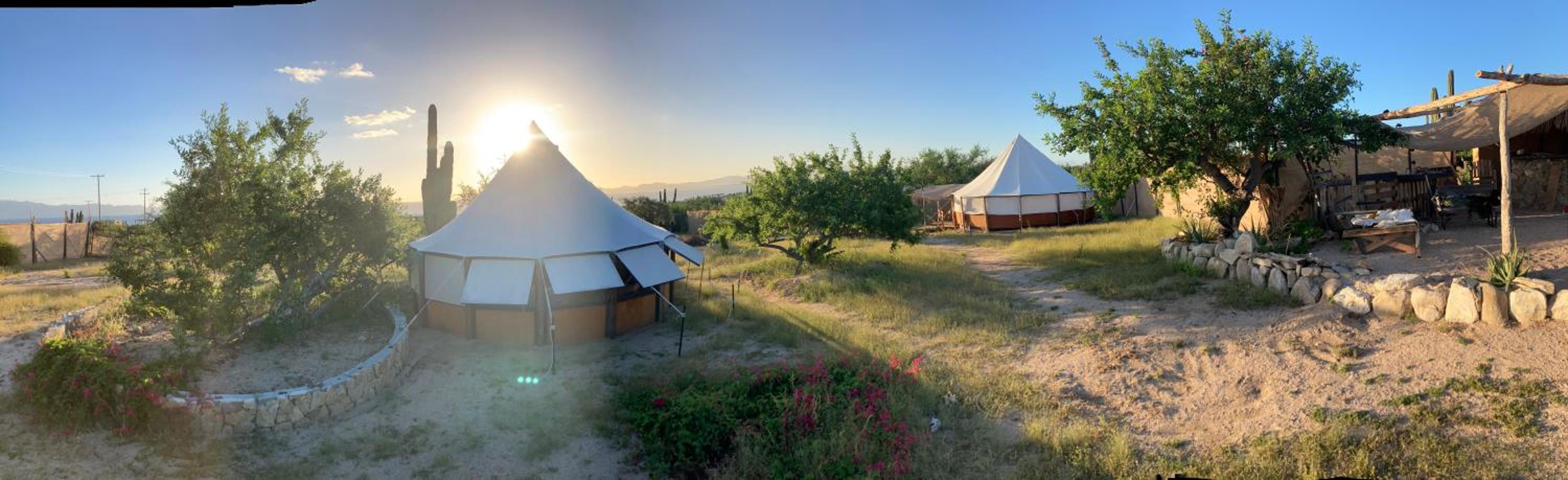 BCS BuenaOnda sea view bell tent