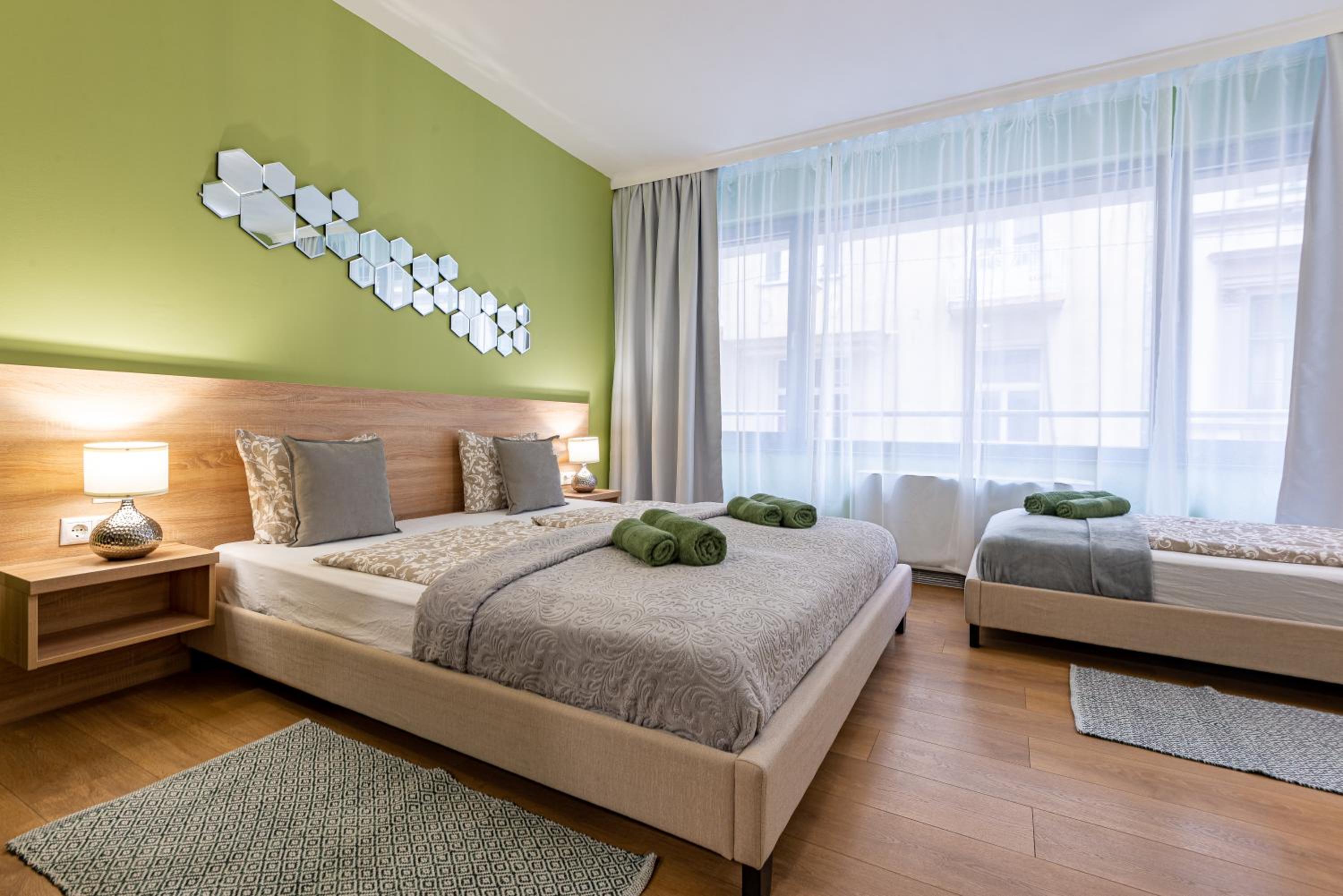 Budapest Holidays Apartments & Spa