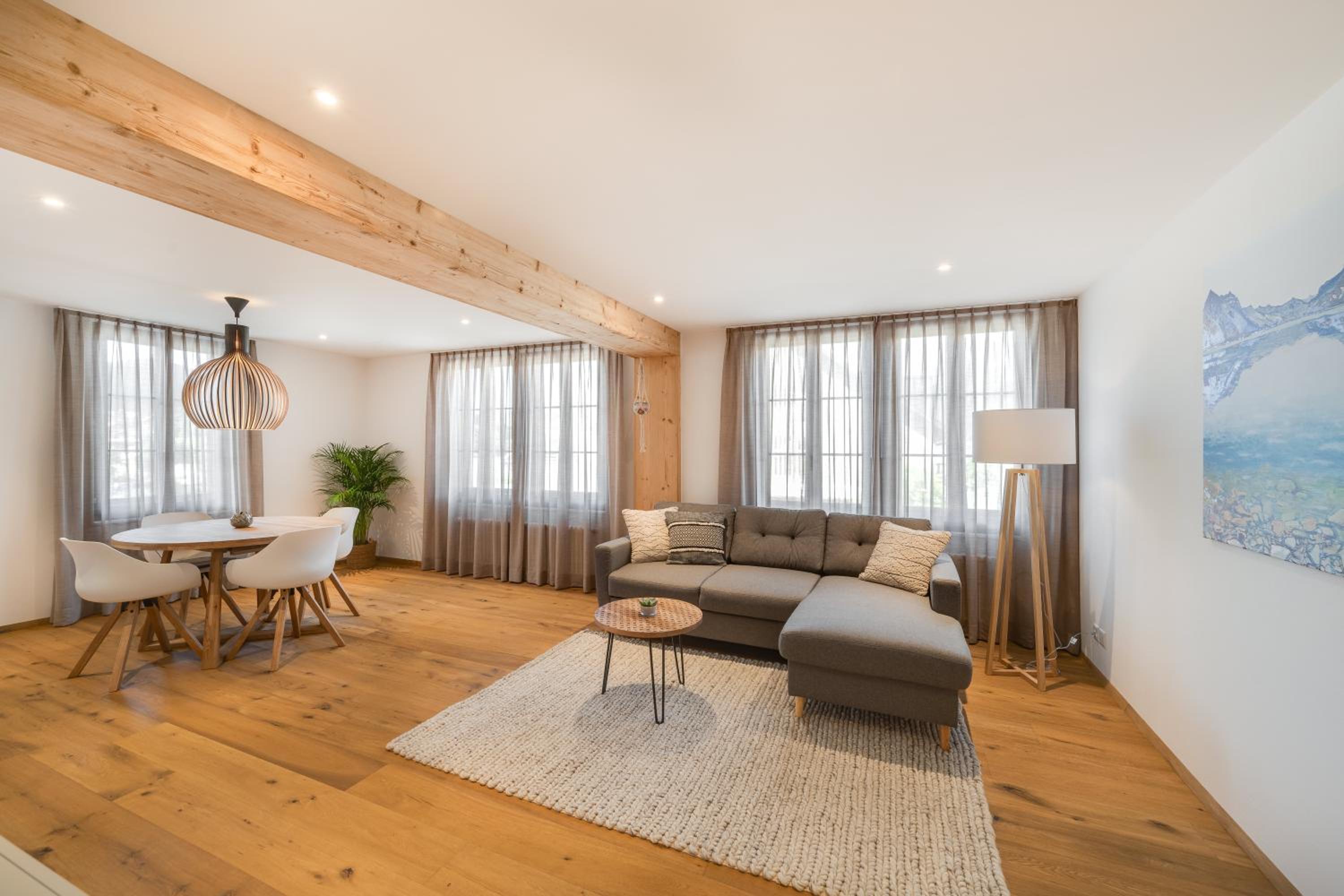 Bijou Lake Side - mit Seesicht und Privatstrand