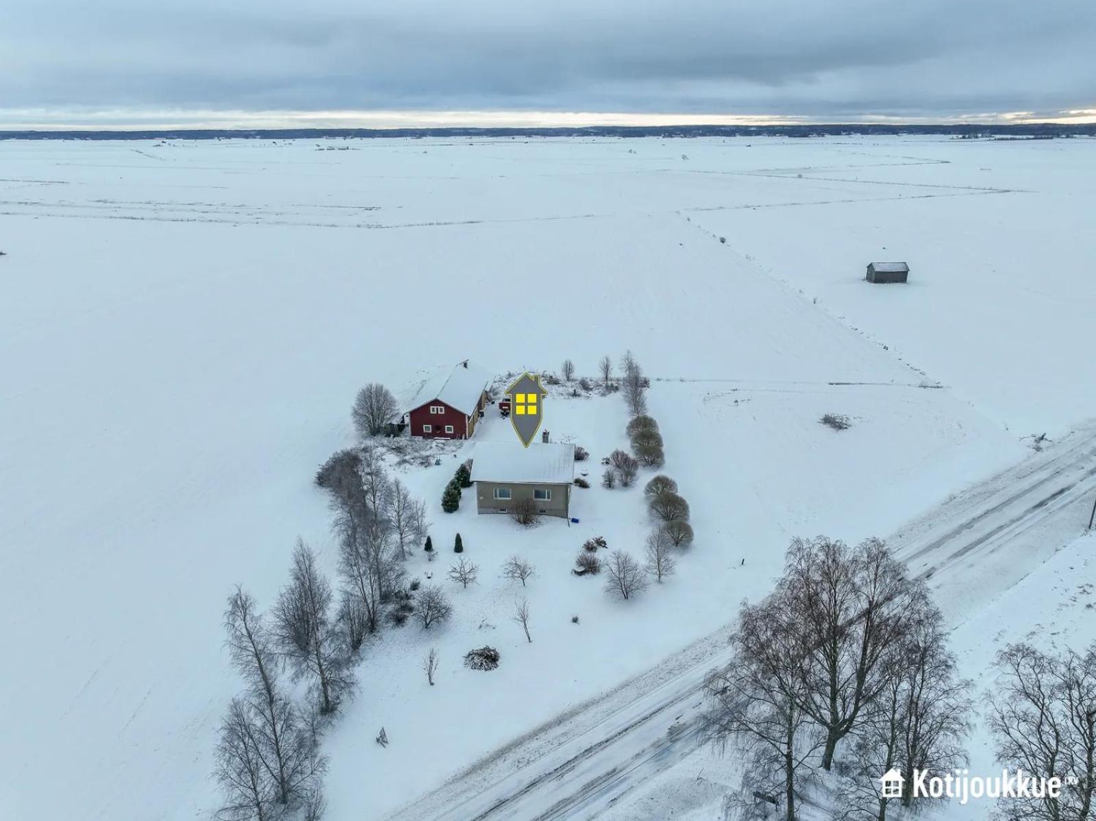 Beautiful Big Farm House with Spectacular Meteor Site View