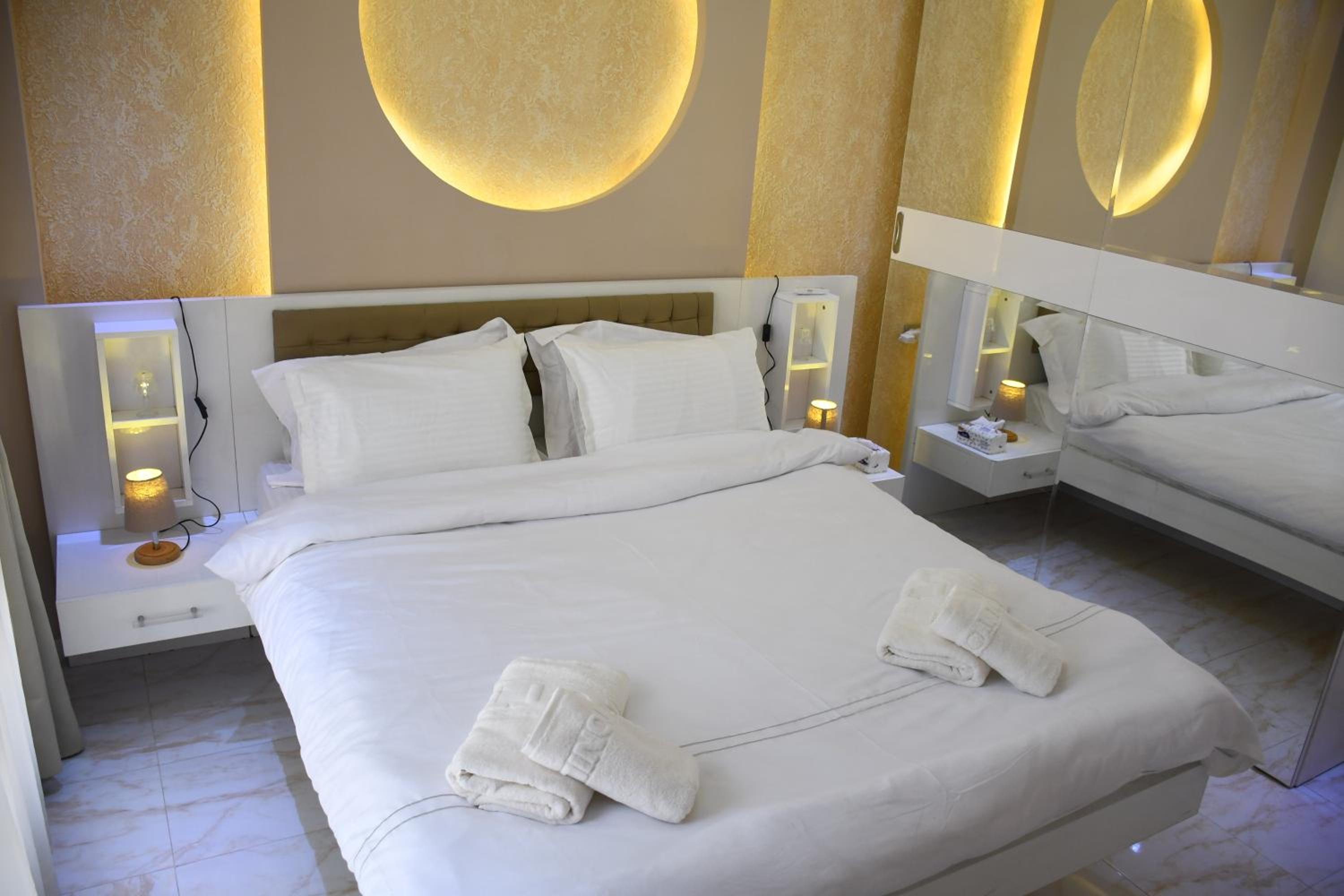 Luxury apartment Madinaty families Only