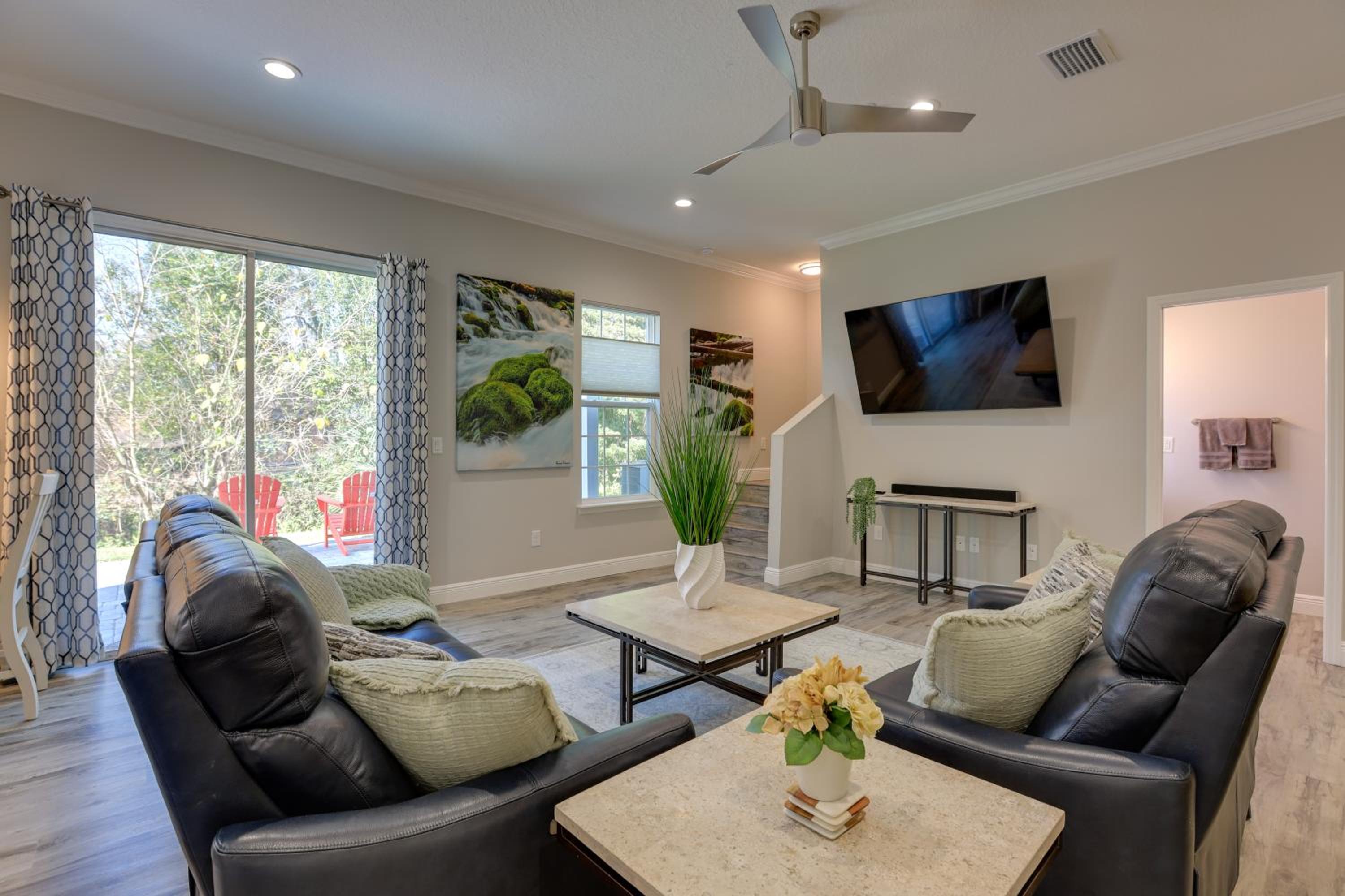 Modern Ocala Townhome Near Golf Club & WEC! view 2