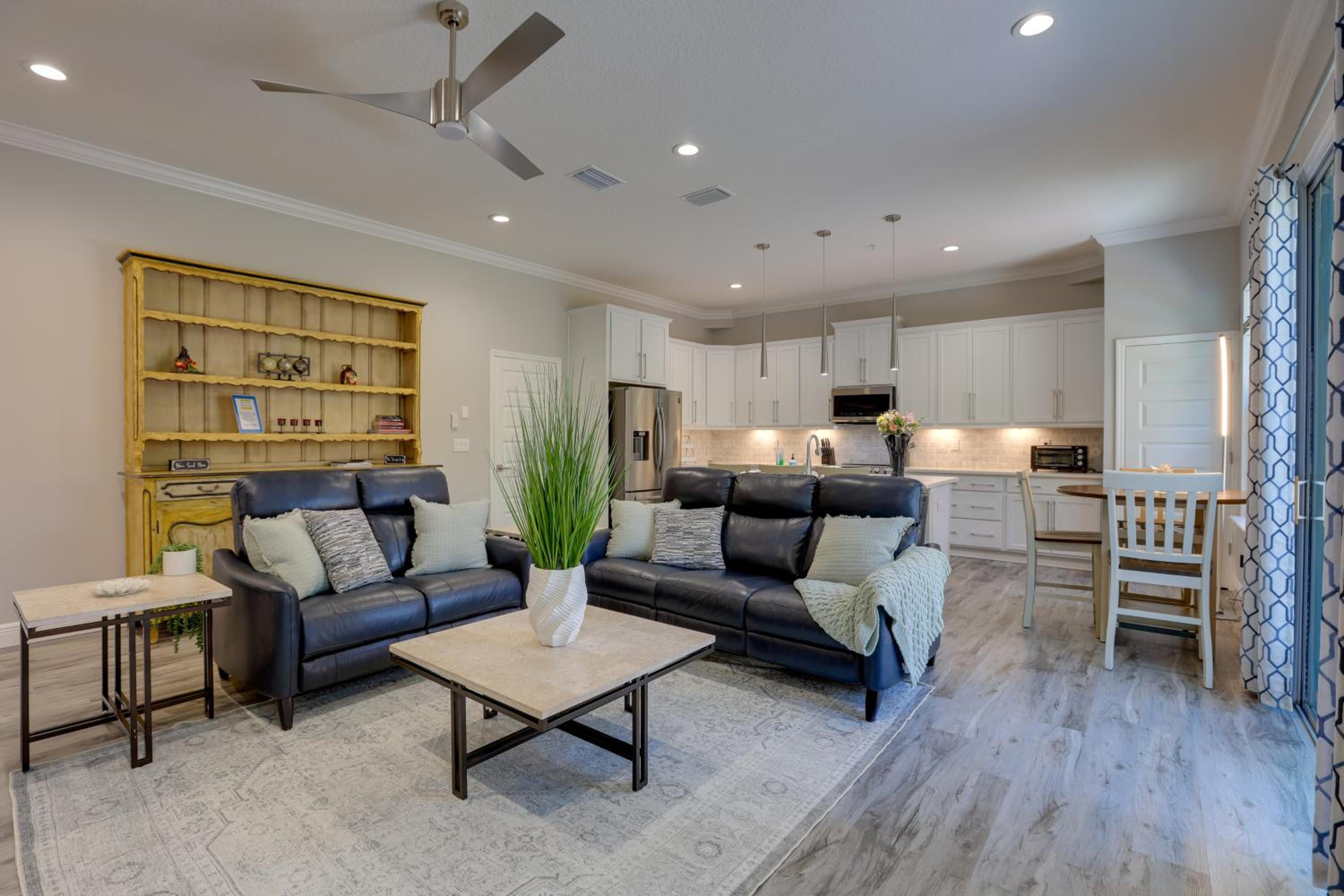 Modern Ocala Townhome Near Golf Club & WEC! view 3