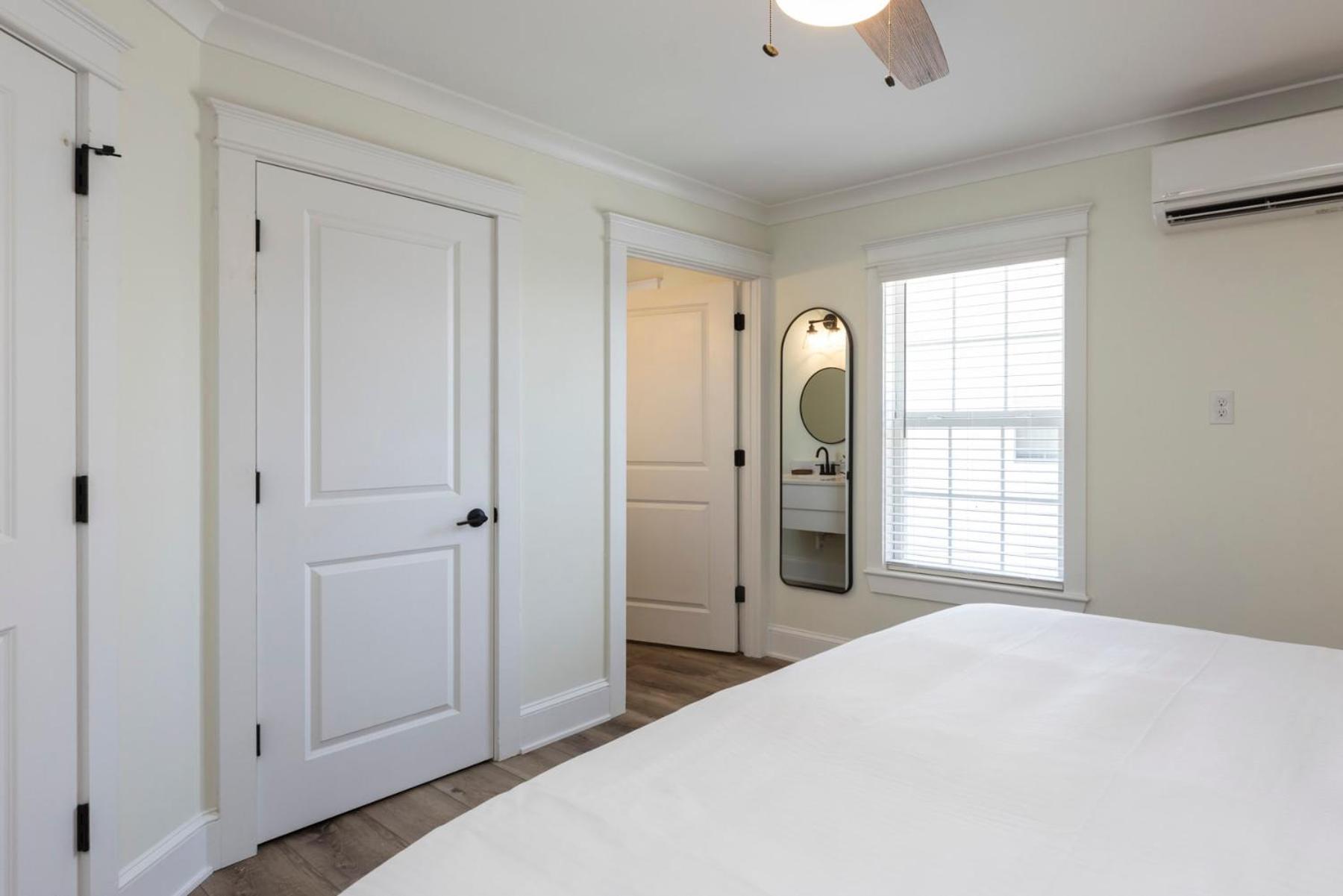 Breakers 204 Inn at Old Beach view 5