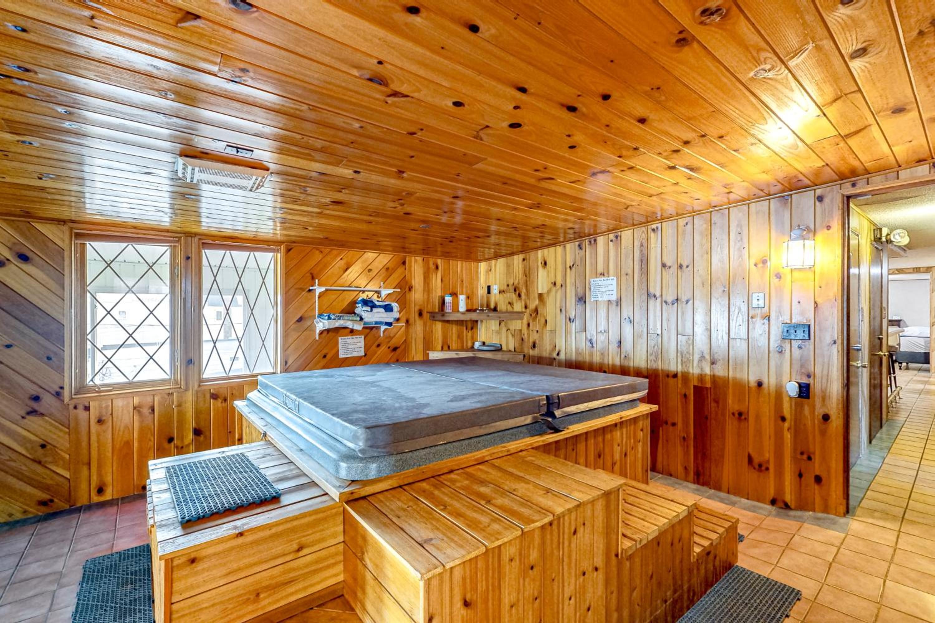 Sauna! Northern Maine Base Near Snowmobile Trails