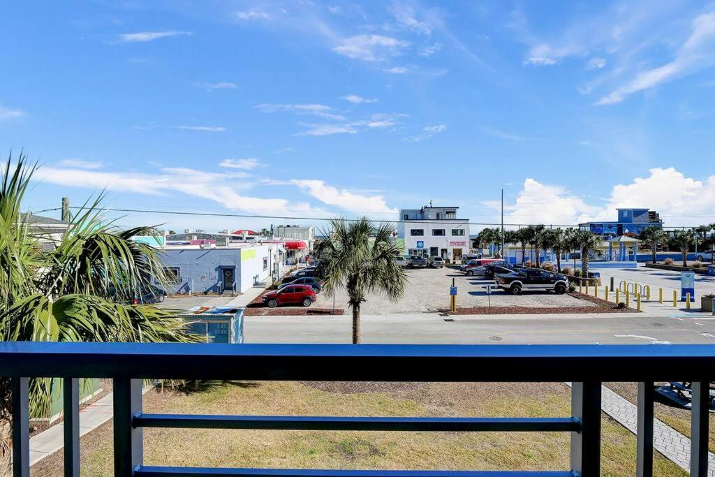 SeaBee Beach Buzz @the Boardwalk