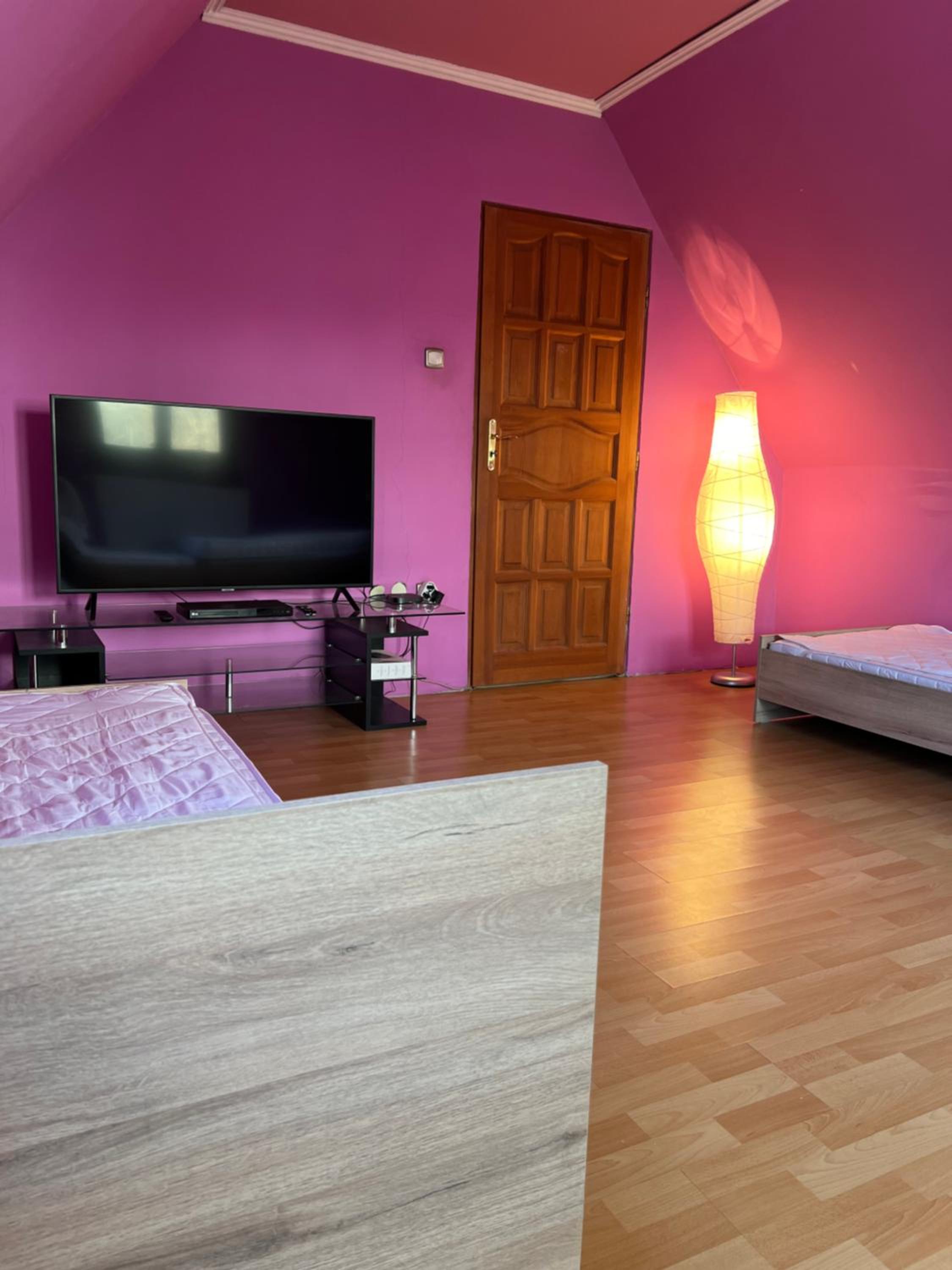 Bianka Hostel Spa & Car Rent Budapest view 3