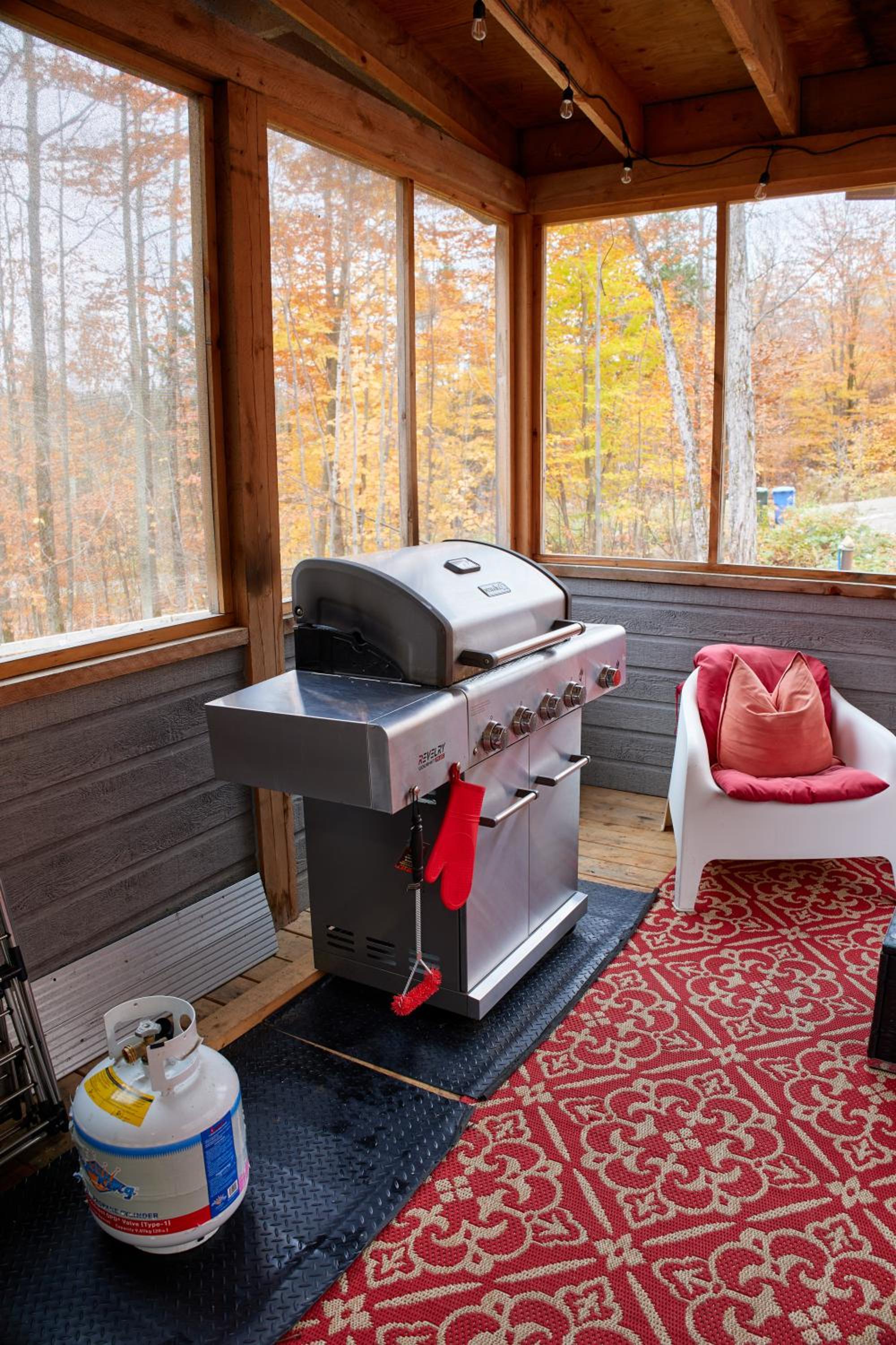 Cottage le Cerf (modern, spa, BBQ, accès lac Lili)